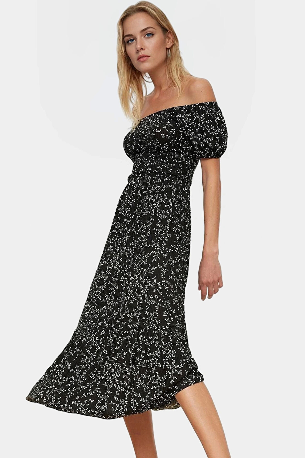 Çiçekli Örme Midi Elbise Kadın Yazlık Kısa Kollu Carmen Yaka Günlük Yüksek Kalite Modern Stil