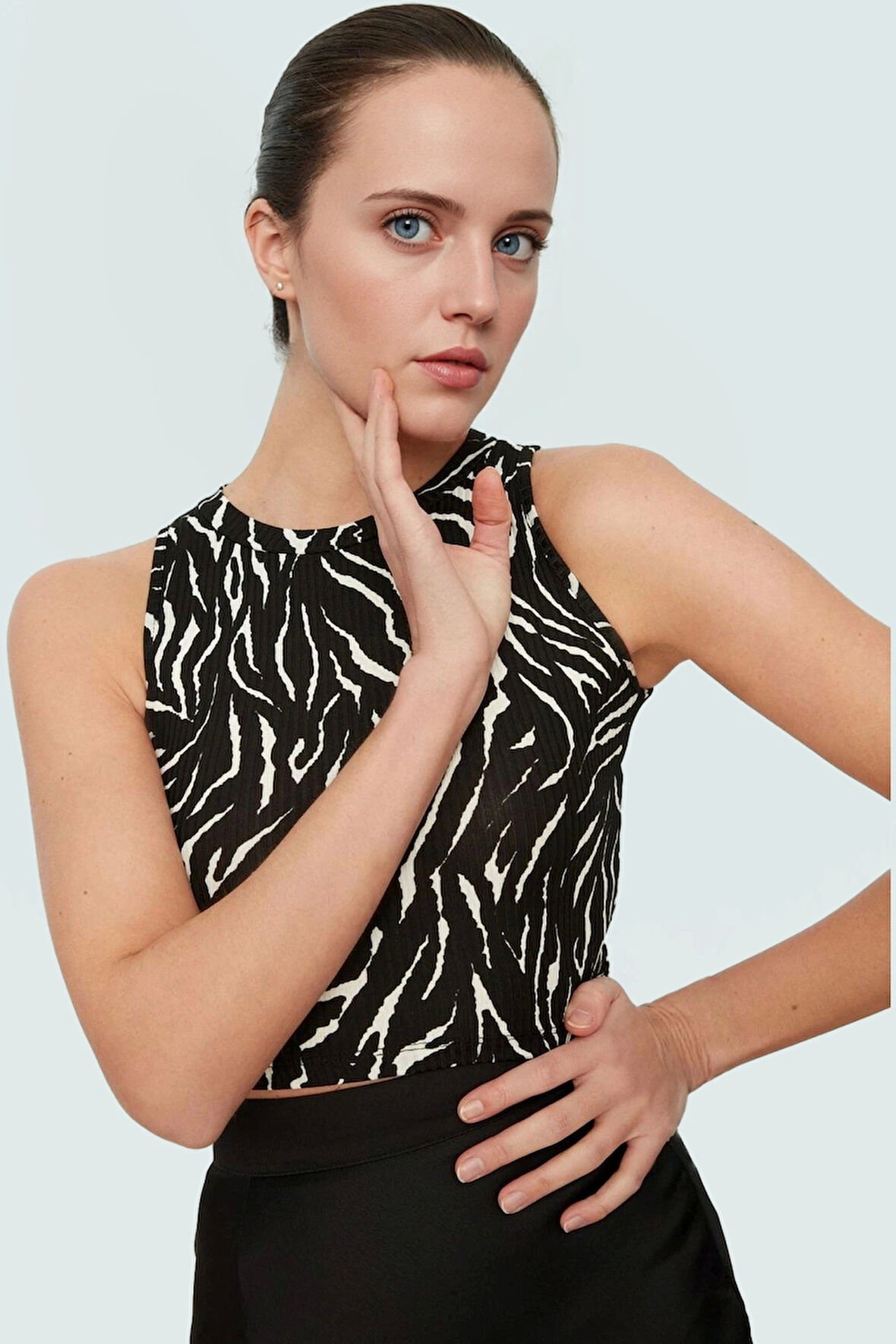 Kadın Animal Desenli Halter Yaka Crop Bluz Örme Polyester Yazlık Rahat Kullanım Özel Tasarım