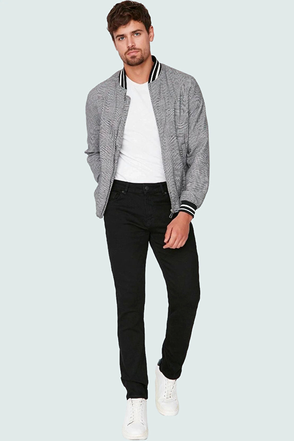 Erkek Slim Fit Dar Paça Kot Pantolon Pamuk Günlük Kombinler Hafta Sonu Yaz Aylarının Vazgeçilmezi