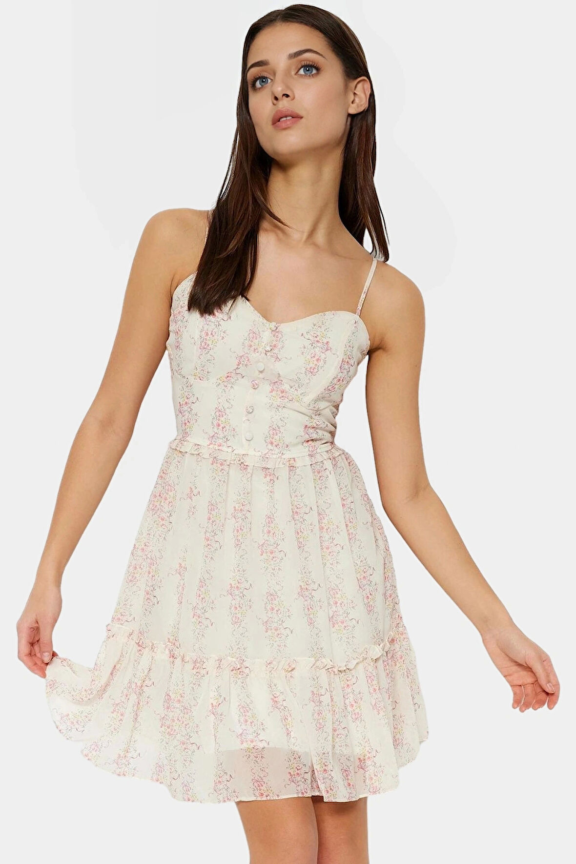 Yazlık Çiçekli Mini Şifon Elbise Astarlı Kalp Yaka Dokuma Dayanıklı Malzeme Modern Stil