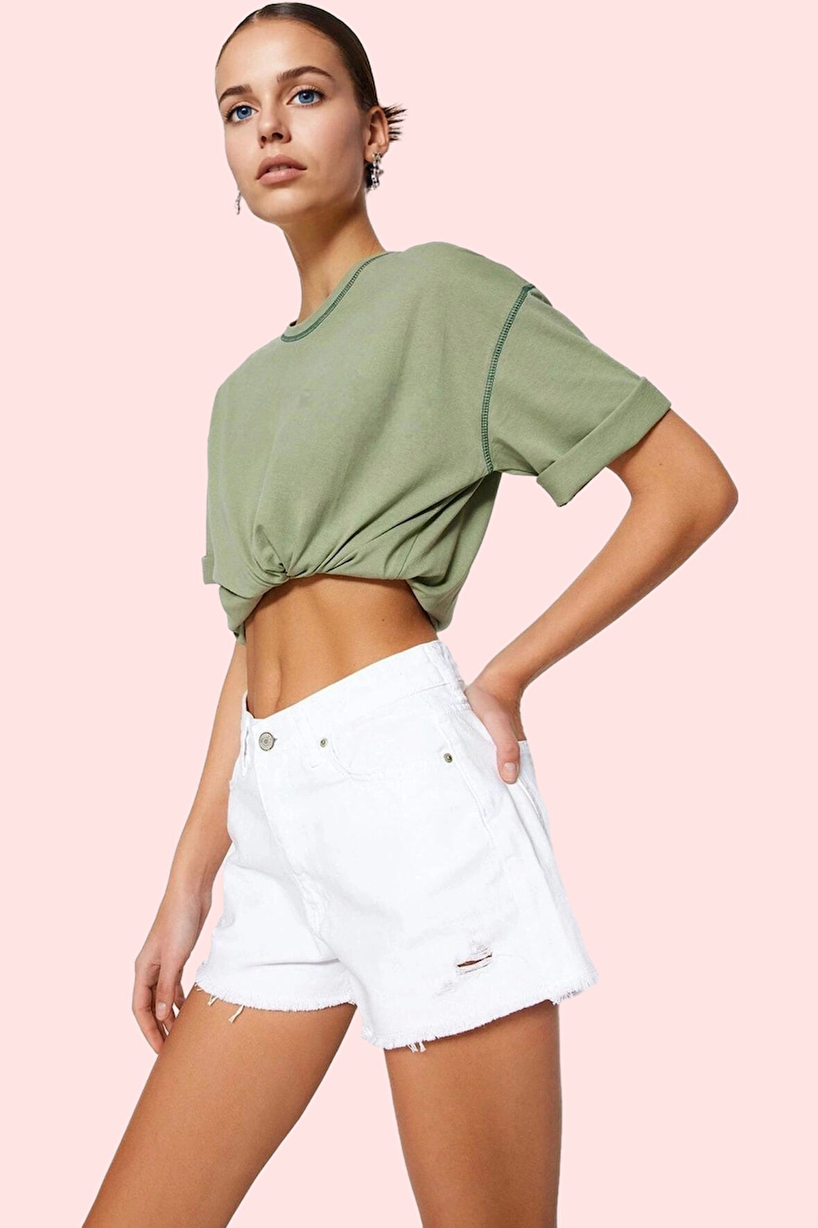 Kadın City Short Denim Şort Dar Paça Pamuklu Yaz Aylarının Vazgeçilmezi Stilin Buluştuğu Yer