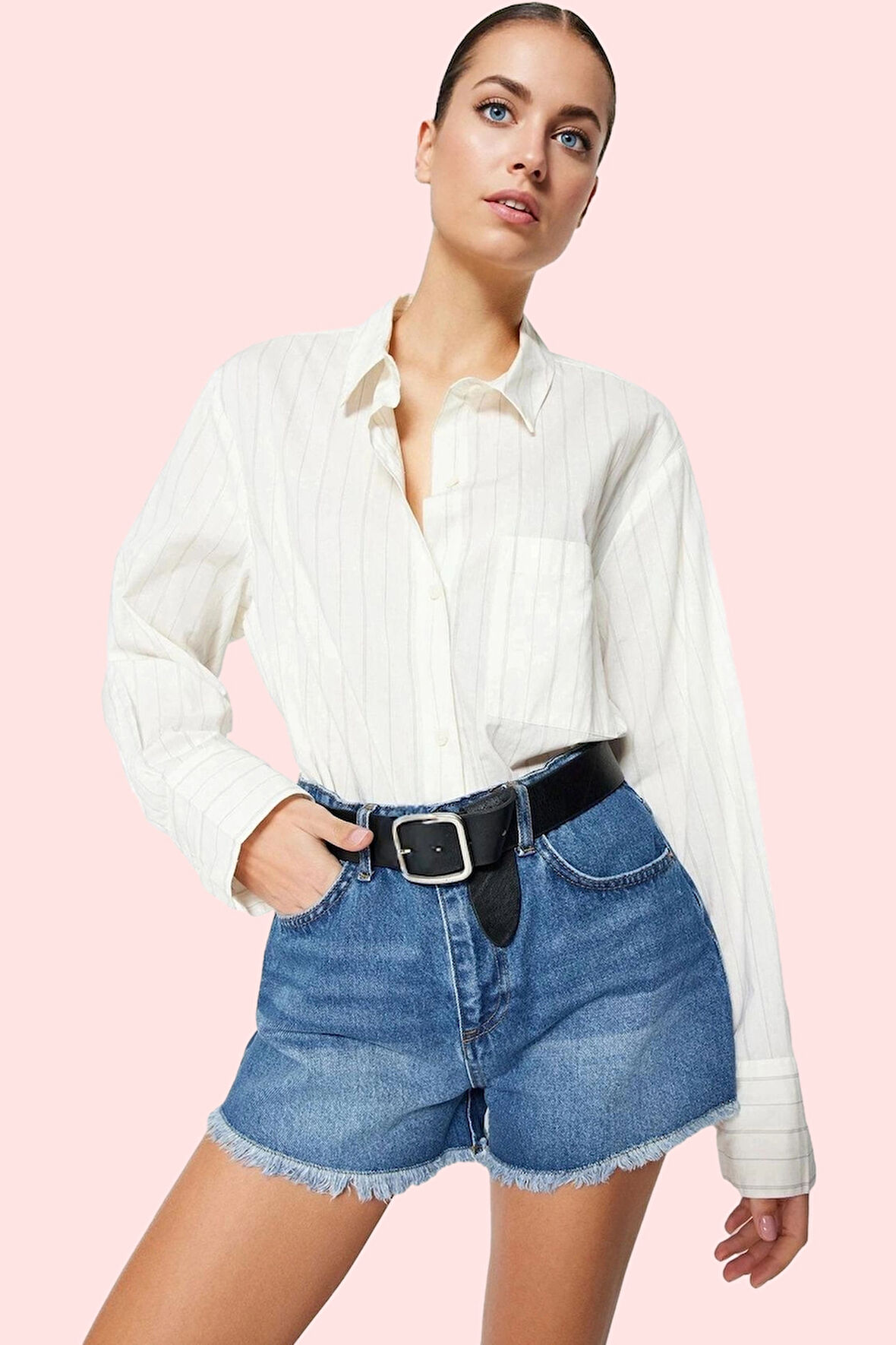 Kadın Yüksek Bel Mom Fit Denim Şort Pamuk Günlük Kombinler Hafta Sonu Yaz Aylarının Vazgeçilmezi