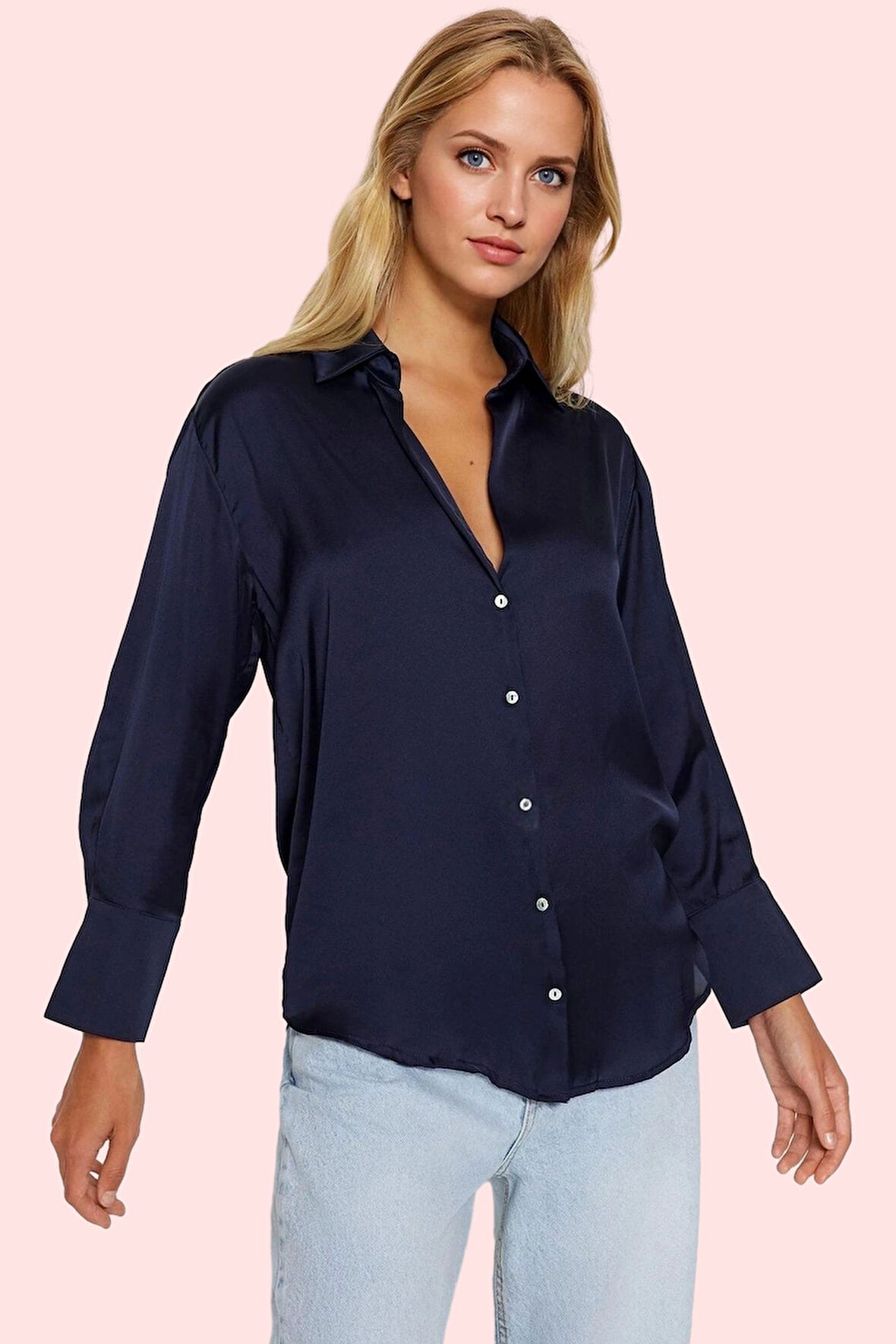 Kadın Oversize Saten Gömlek Düz Desen Günlük Ve Şık Kombinler Hafta Sonu Dayanıklı Malzeme