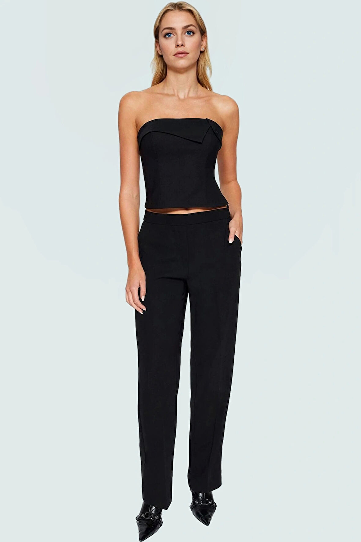 Crop Bluz İnce Askılı Kare Yaka Dokuma Polyester Yazlık Kaliteli İşçilik Trend Tasarım