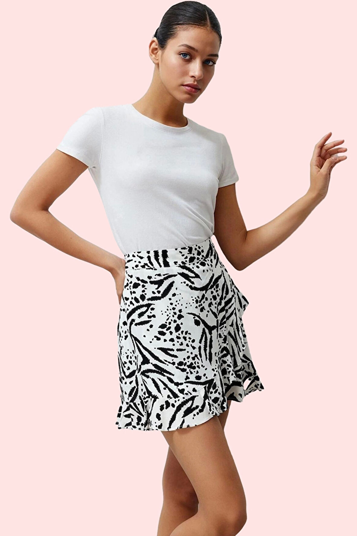 Kadın Şort Etek Desenli Kısa Boy Yüksek Bel Viskoz Dokuma Yazlık Şık Yaz Aylarının Vazgeçilmezi