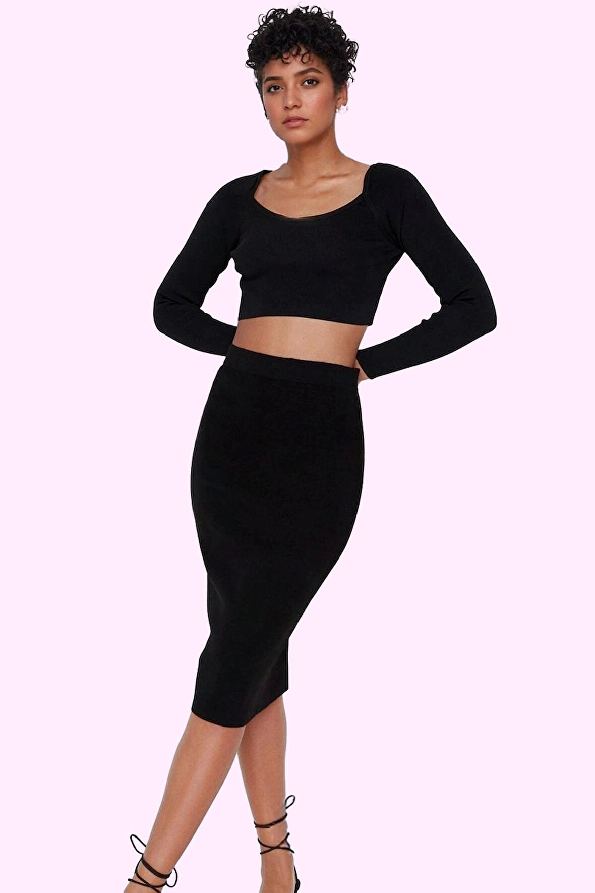 Kadın Kalem Triko Etek Kemerli Normal Bel Midi Boy Günlük Şıklık Yaz Aylarının Vazgeçilmezi