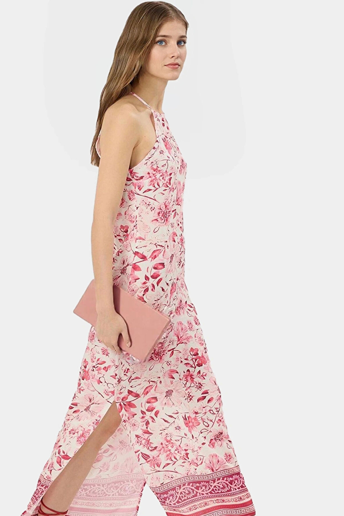 Şık Çiçekli Desenli Viskon Maxi Elbise Rahat A Kesim Günlük Tarz Ve Zarifane Tasarım