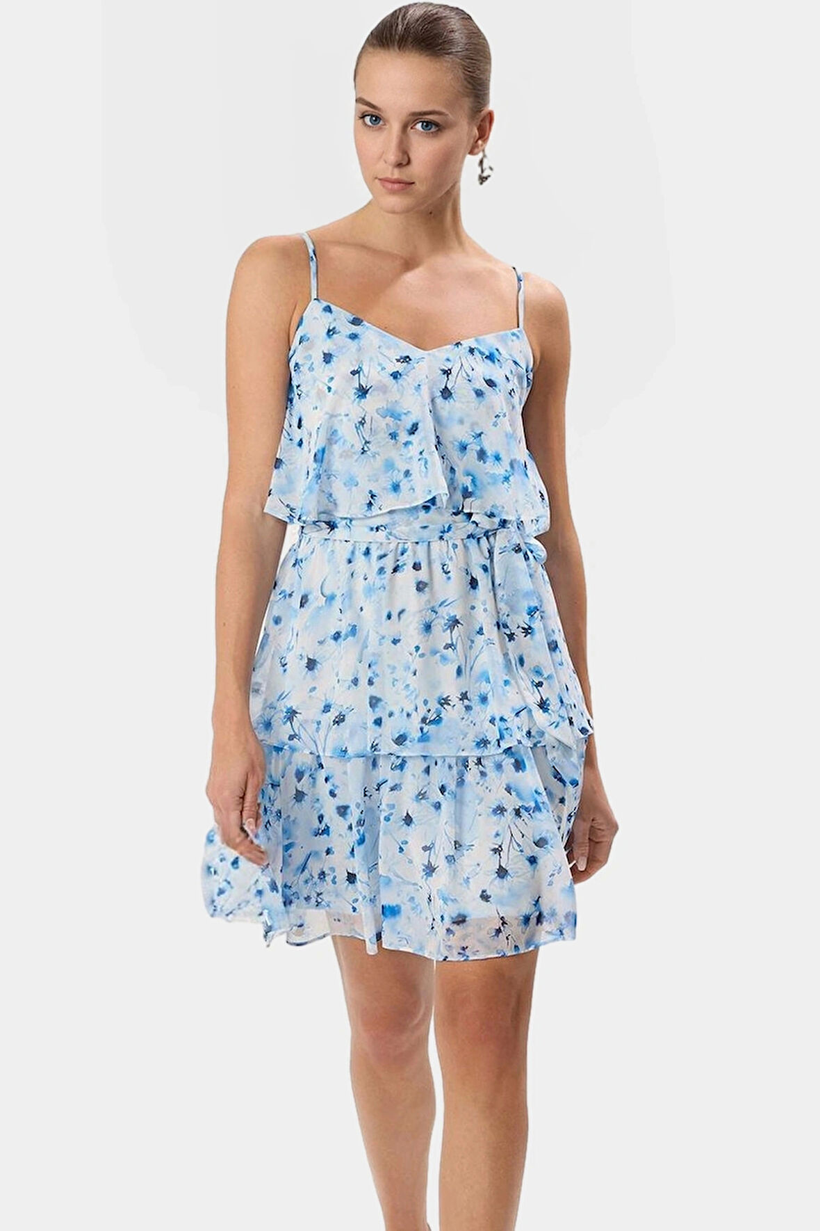 Çiçekli Desenli Şifon Mini Elbise V Yaka Kısa Boy Fırfırlı Özel Tasarım Modern Stil