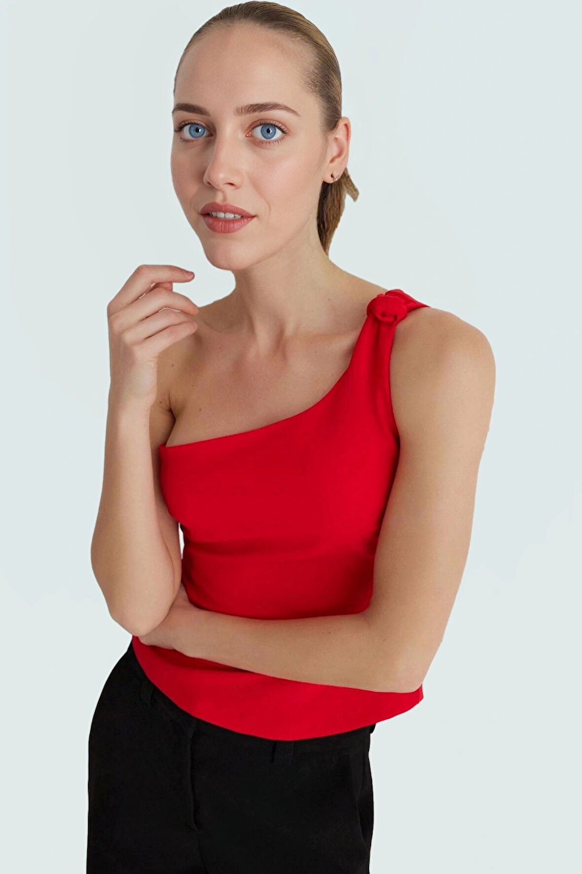 Şık Asimetrik Yaka Fitted Bluz Polyester Elastan Yazlık Kaliteli İşçilik Rahat Kullanım