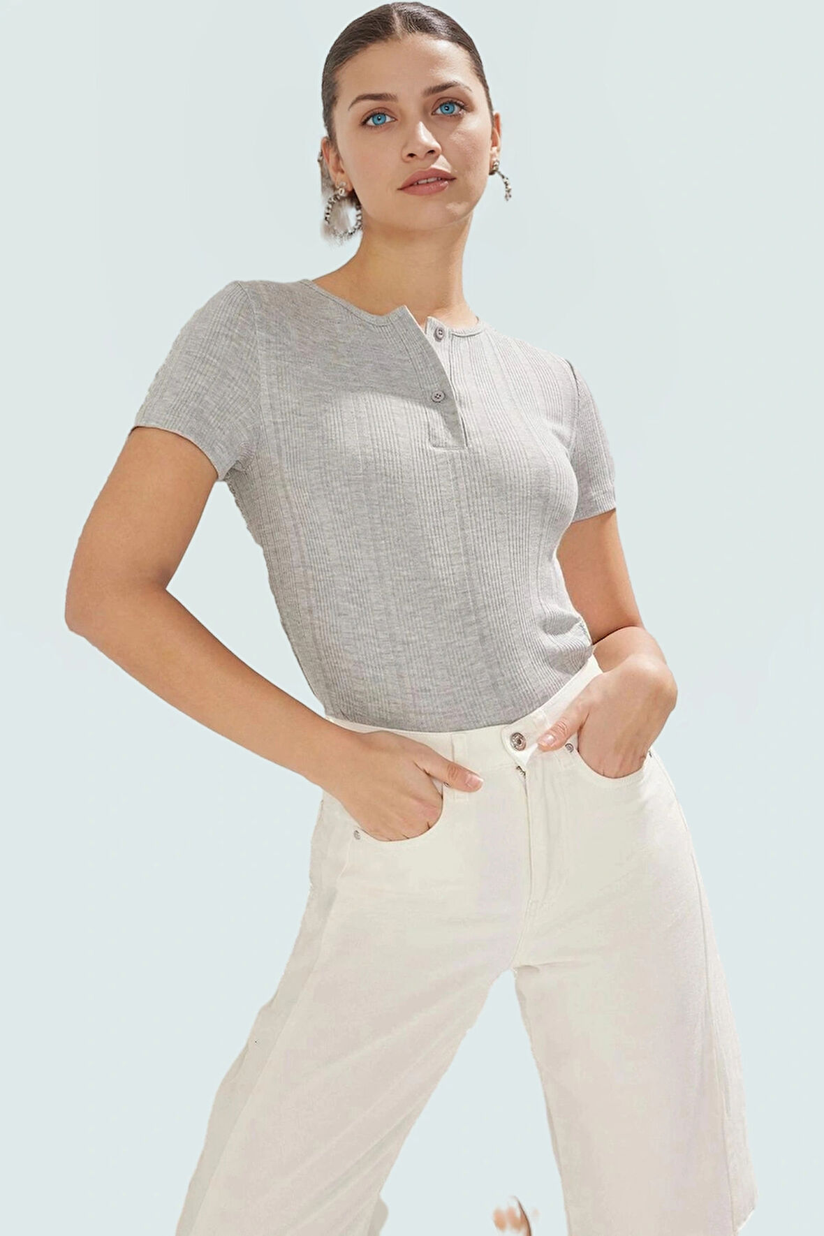 Fitted Bisiklet Yaka Kısa Kollu Örme Bluz Rahat Günlük Stil Modern Konforlu Kesim