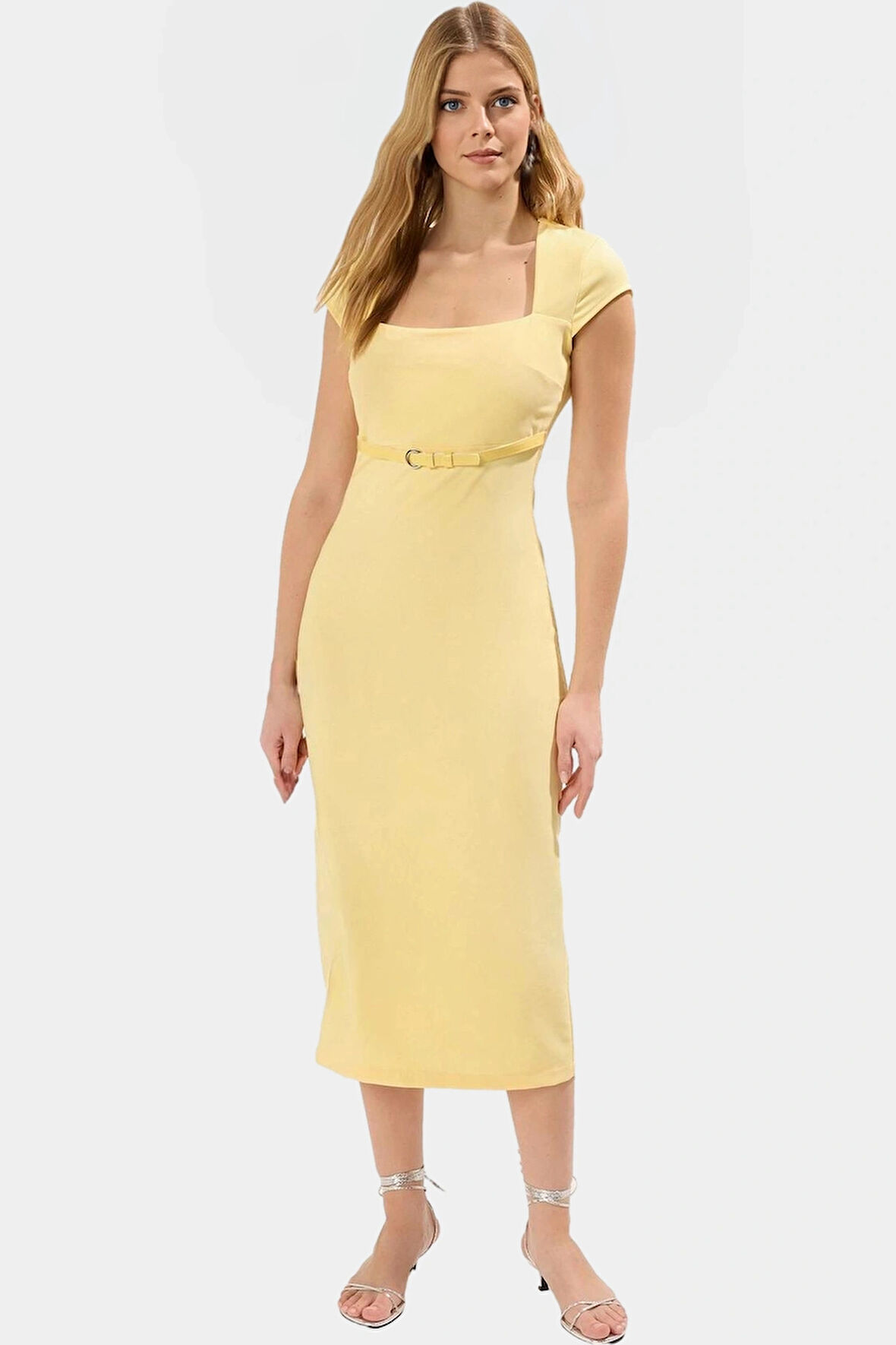 Zarif Kemerli Midi Elbise Dokuma Kumaştan İş Ve Günlük Kullanım İçin Mükemmel Uyum Yüksek Kalite