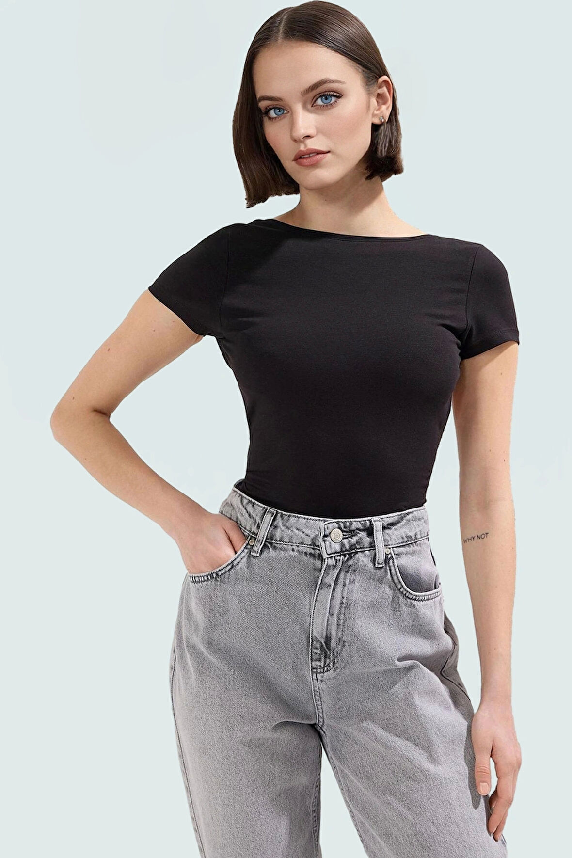 Bisiklet Yaka Kısa Kollu Fitted Örme Bluz Rahat Kullanım Zarifane Tasarım Trend