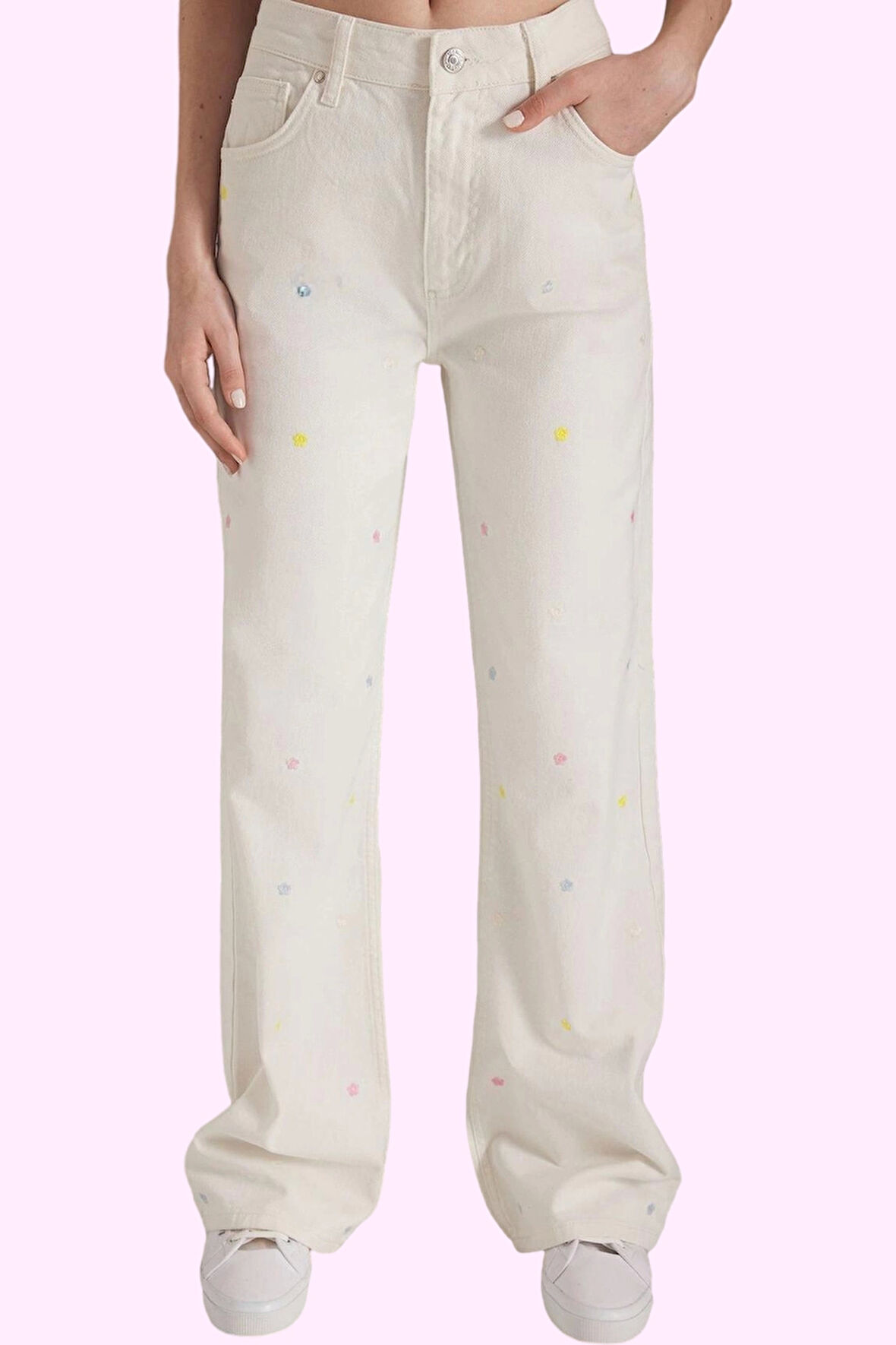 Kadın Geniş Paça Uzun Boy Denim Pantolon Nakışlı Detaylar Günlük Stil Yaz Aylarının Vazgeçilmezi