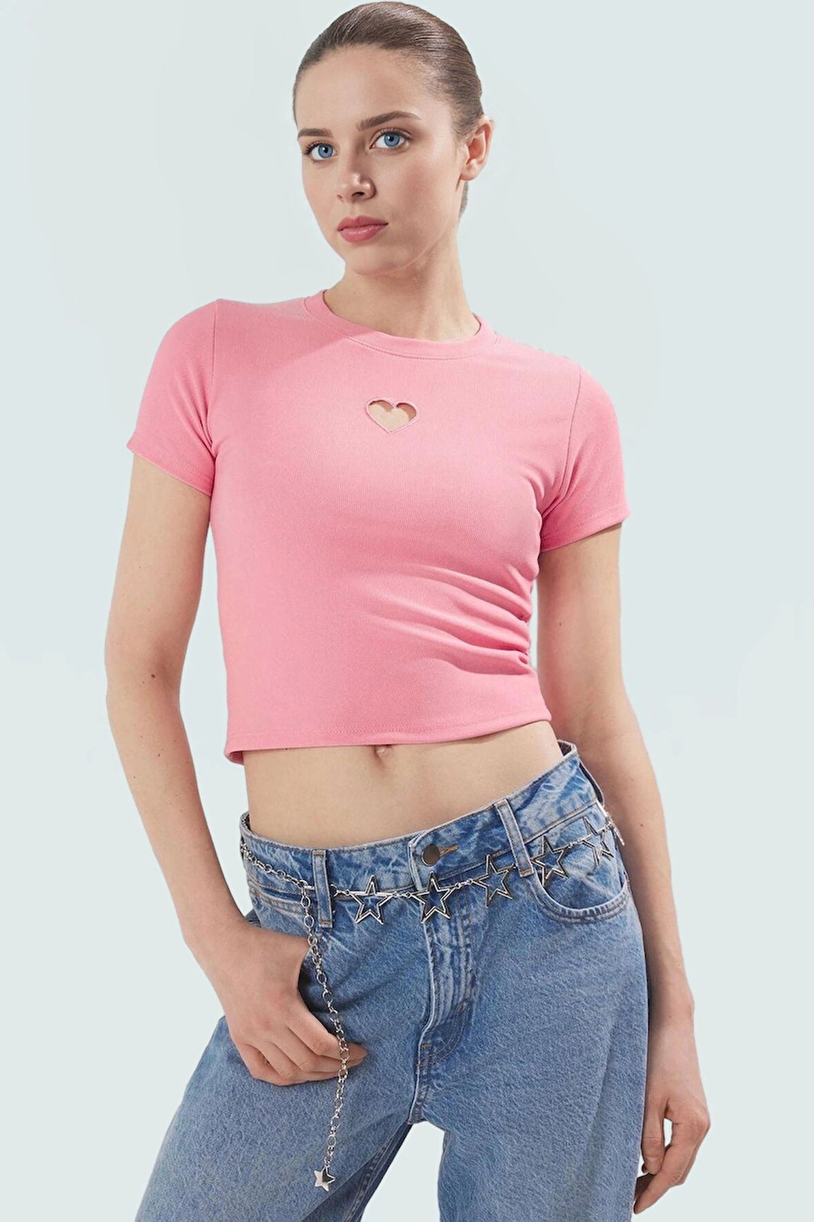 Kalp Detaylı Fitted Bisiklet Yaka Kısa Kol Örme Bluz Yaz Koleksiyonu Rahat Kullanım