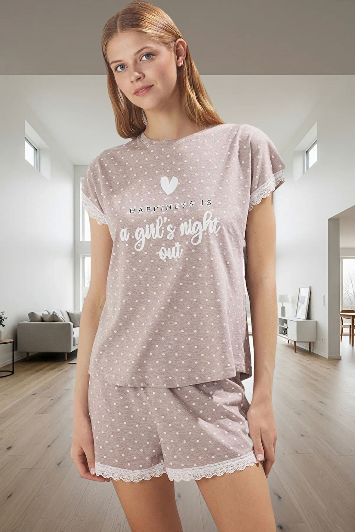 Kadın Yazlık Puantiyeli Pamuklu Pijama Takımı Dantel Detaylı Rahat Şık Görünüm Seçkin Malzeme