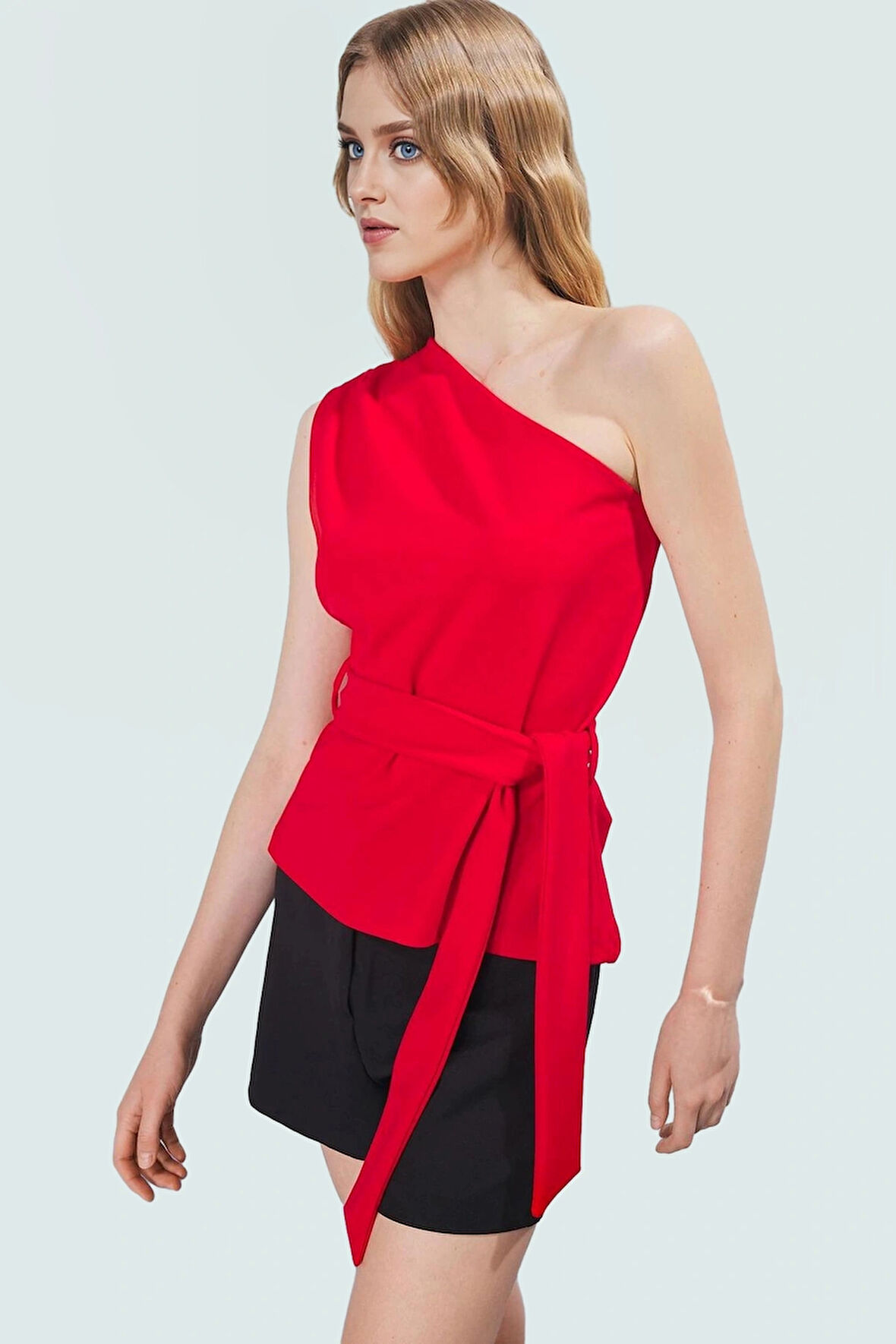 Asimetrik Yaka Fitted Krep Bluz Bel Kuşağı Detaylı Günlük Kullanım İçin Uzun Ömürlü