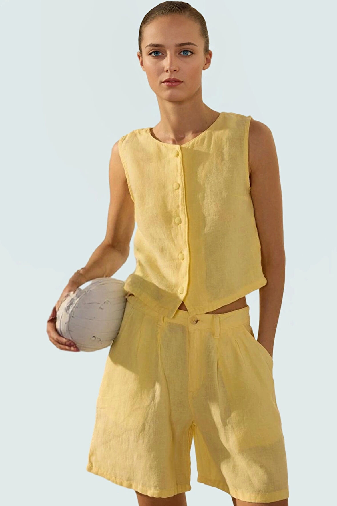 Yazlık Keten Crop Bluz Düğme Detaylı Günlük Tarz Konforlu Kesim Premium Kalite Zarifane Tasarım