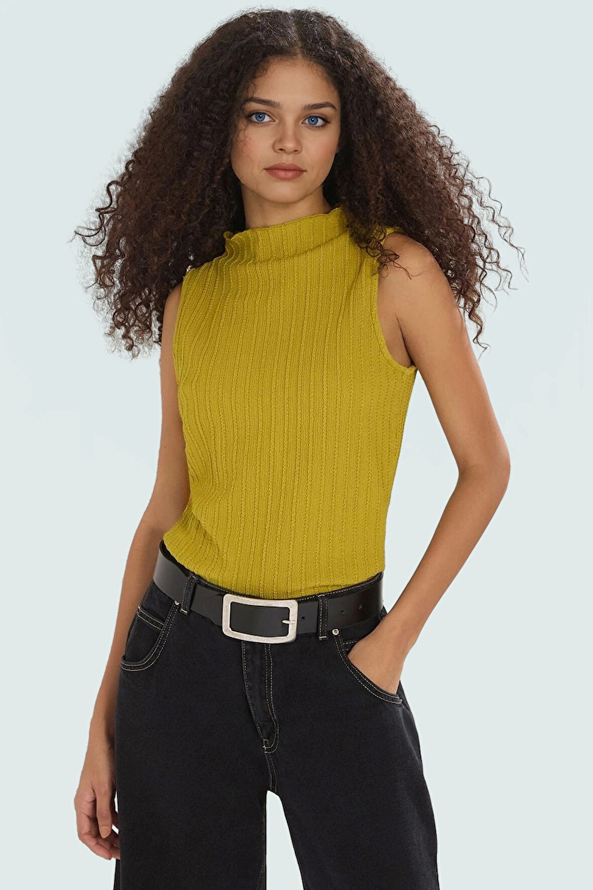 Kadın Dokulu Örme Bluz Regular Kalıp Kolsuz Dik Yaka Uzun Ömürlü Kaliteli İşçilik