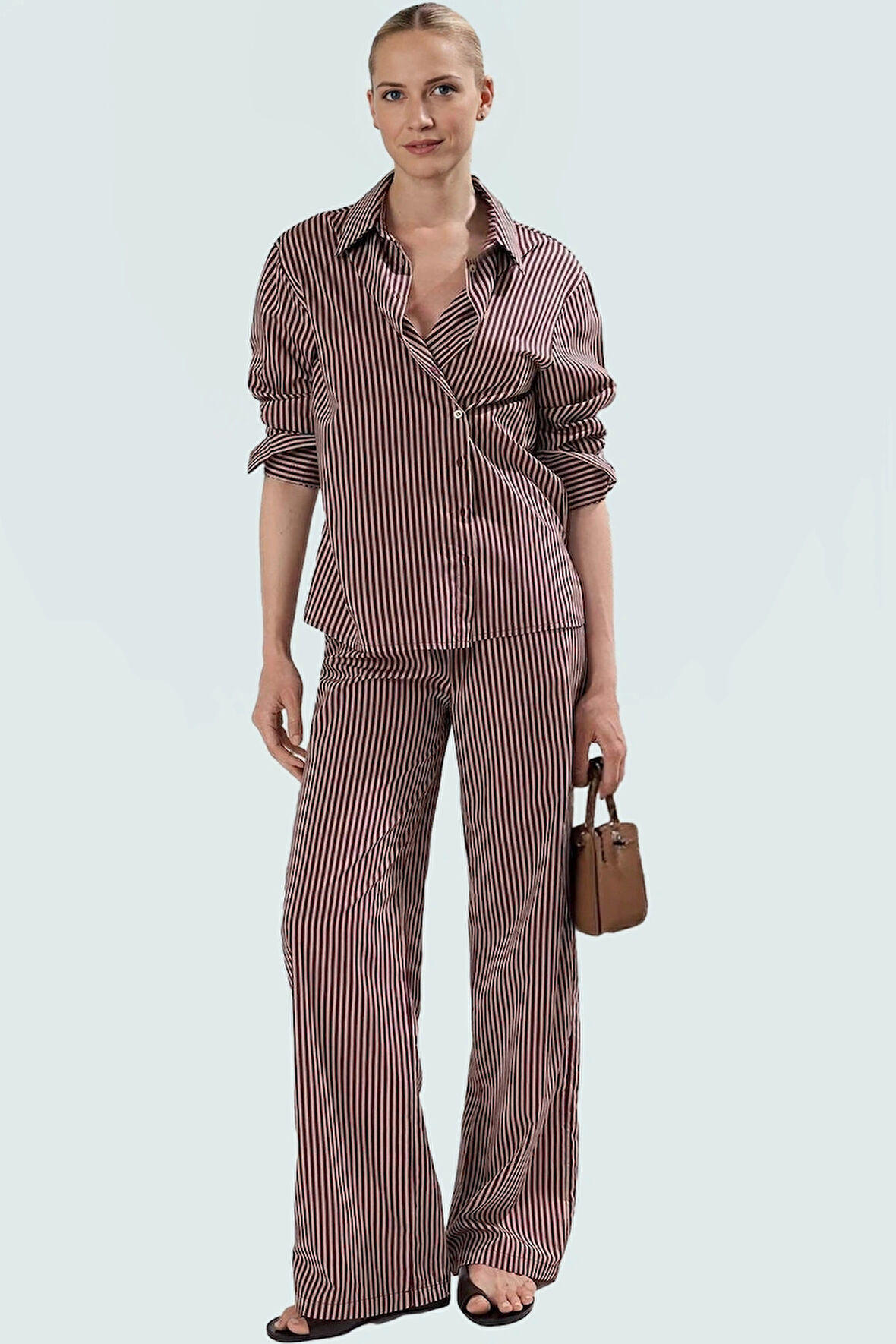 Şık Çizgili Viskoz Takım Elbise Rahat Günlük Stil Özel Tasarım Kullanım Kaliteli İşçilik