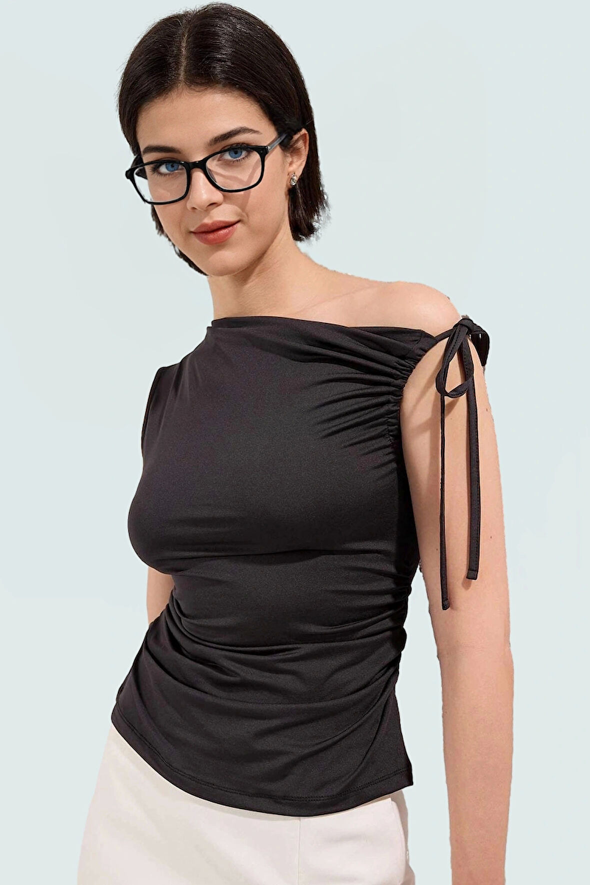 Kadın Fitted Asimetrik Yaka Yazlık Bluz Polyester Micro Dokuma Zarifane Tasarım Mükemmel Uyum