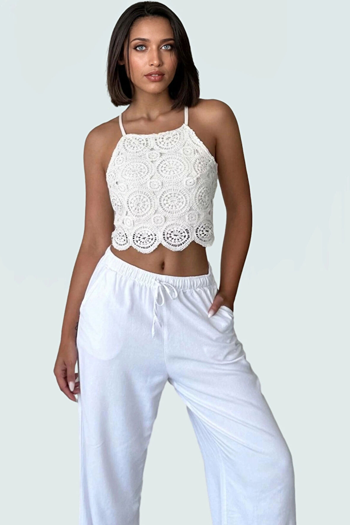 Yazlık Kroşe Detaylı Pamuklu Crop Bluz Rahat Günlük Stil Konforlu Kesim Dayanıklı Malzeme