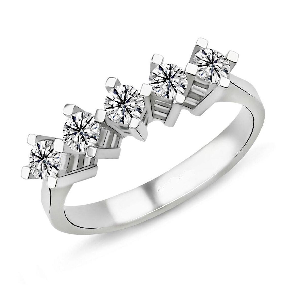 0.70 Karat G Renk Beştaş Pırlanta Yüzük PB544