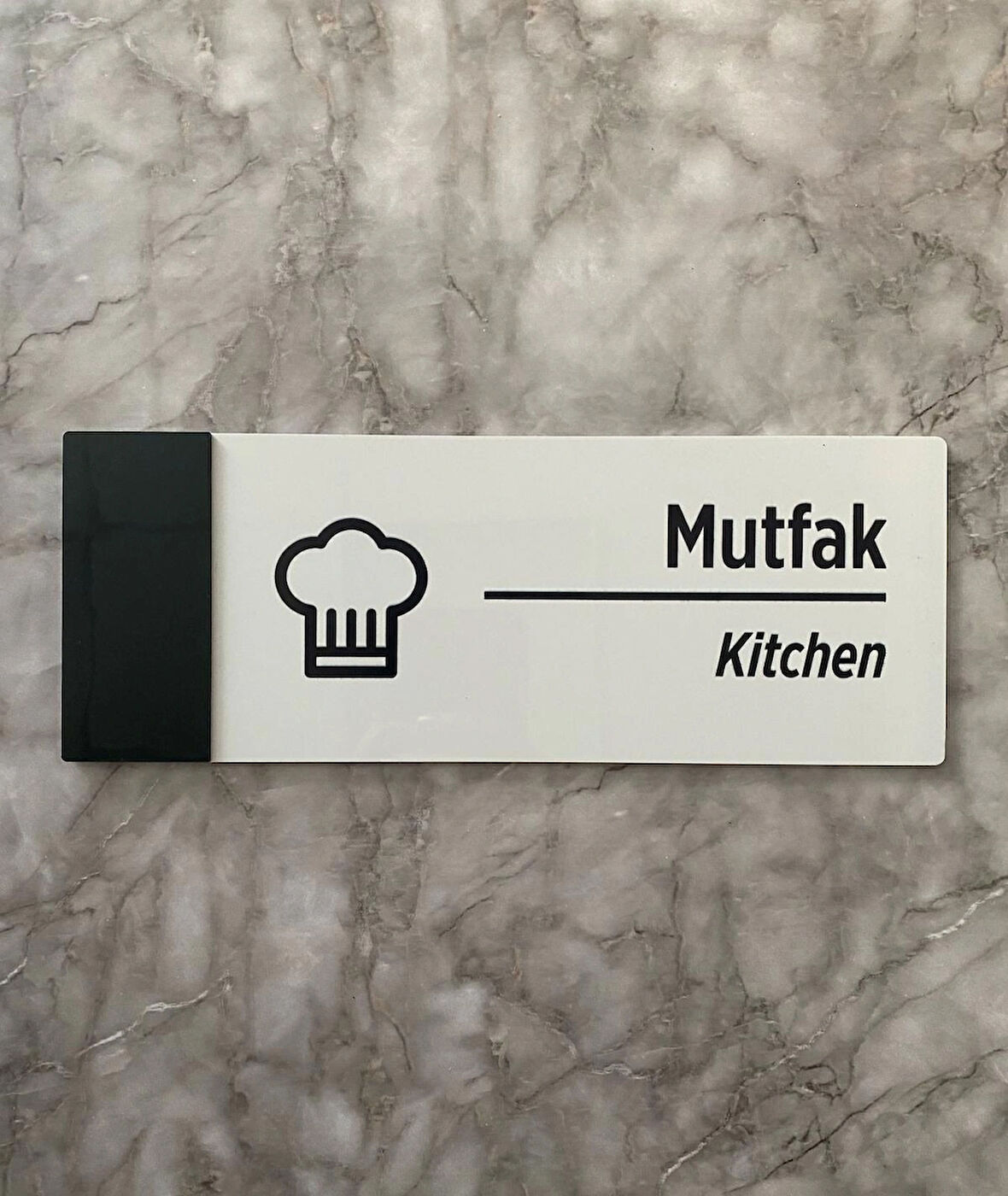 Pearl Black Serisi Mutfak Kapı İsimliği