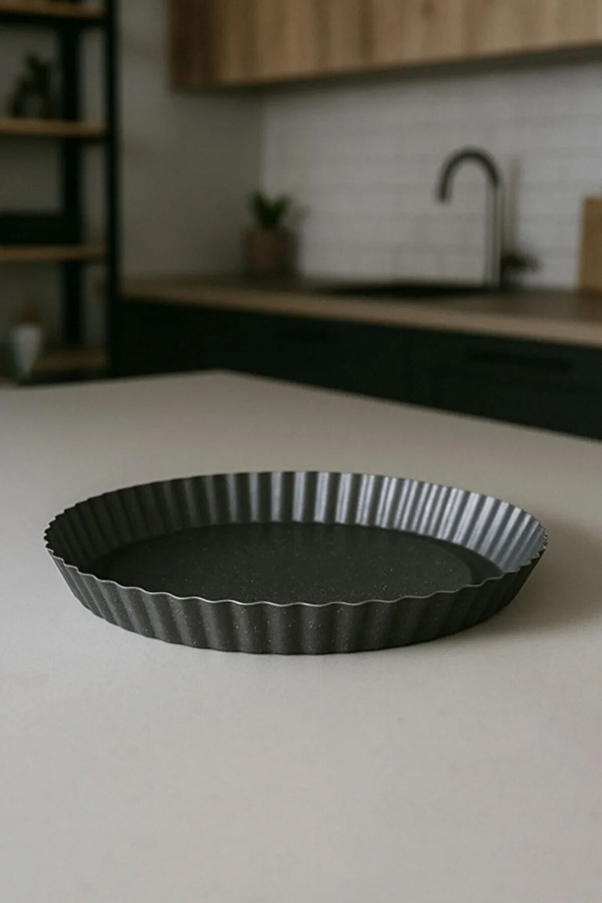 Akasya Döküm Granit Kek Kalıbı 28 cm Siyah