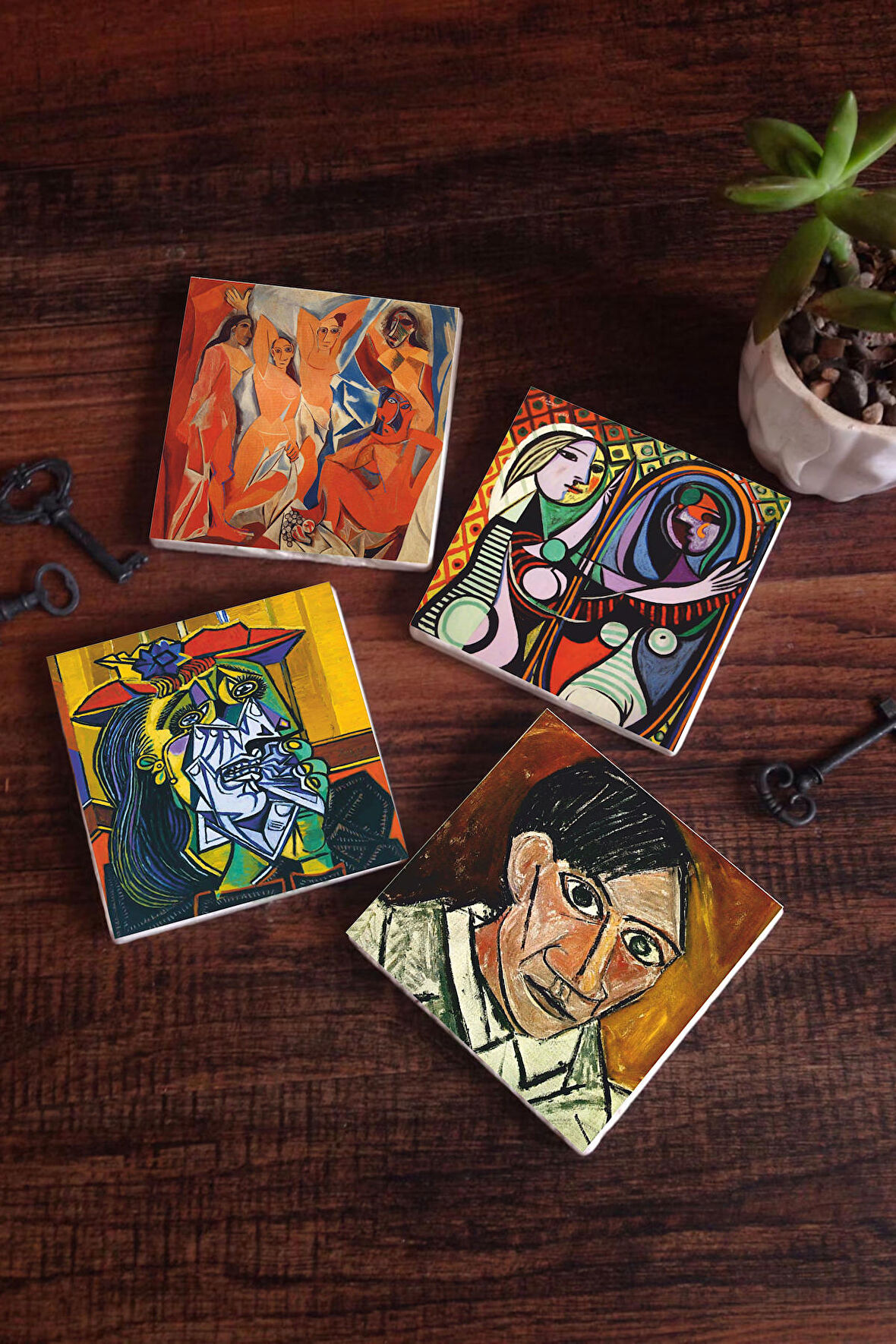 Picasso Ağlayan Kadın, Avignonlu Kızlar, Ayna Karşısındaki Kız, Otoportre Taş Bardak Altlığı Masaüstü Koruyucu Altlık 4 Parça Set 10x10cm Stone Coasters