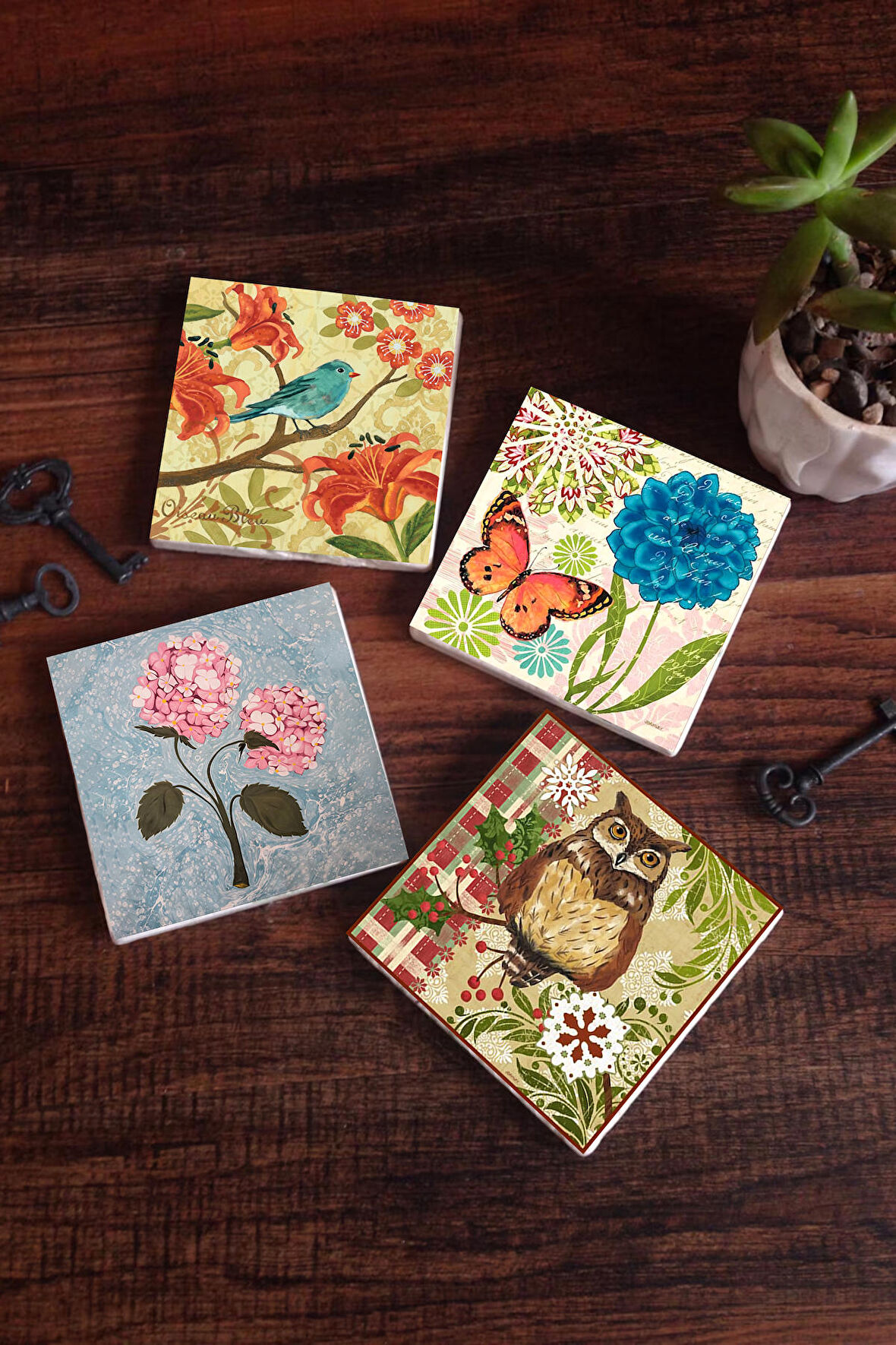 Kelebek, Serçe, Pembe Ortanca Çiçeği, Baykuş Taş Bardak Altlığı Masaüstü Koruyucu Altlık 4 Parça Set 10x10cm Stone Coasters