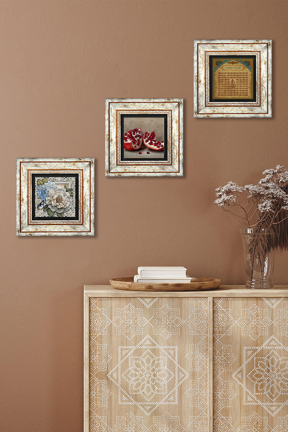 Esma'ül Hüsna, Kelebekli Çiçek, Nar Taş Duvar Tablosu Çerçeveli Duvar Dekoru 3 Parça Tablo Seti Wall Art