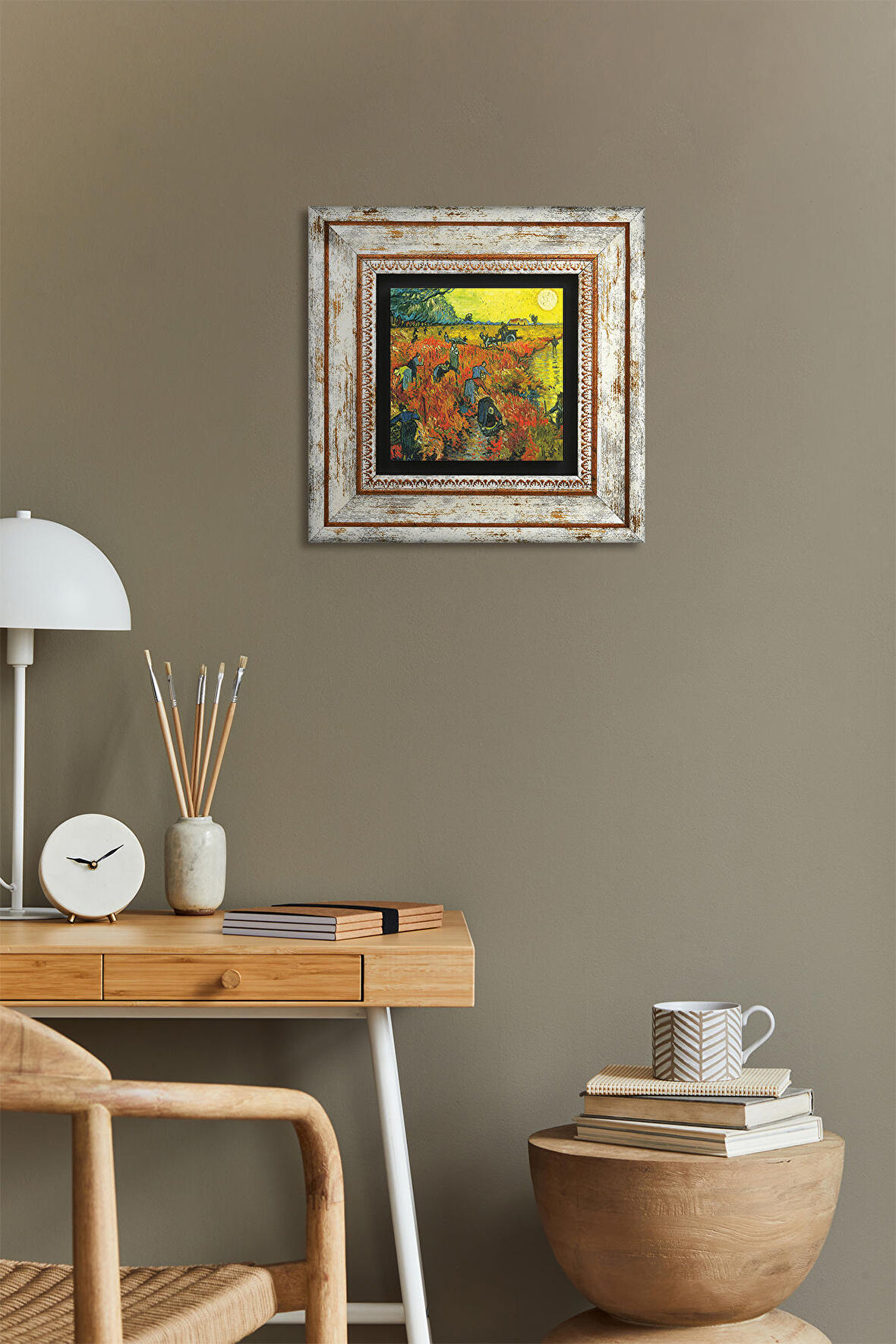 Van Gogh Arles'te Kırmızı Bağ Taş Duvar Tablosu Çerçeveli Duvar Dekoru Wall Art