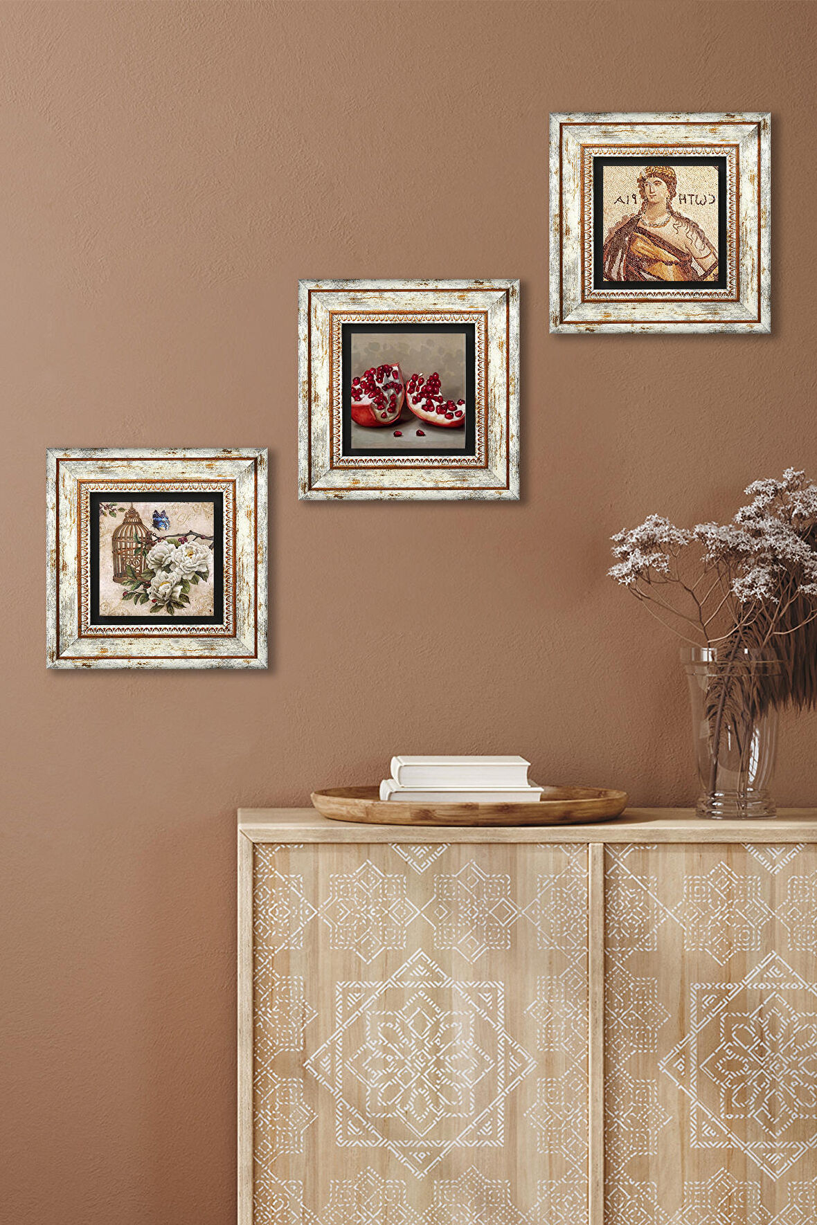 Soteria Mozaiği, Kelebekli Çiçek, Nar Taş Duvar Tablosu Çerçeveli Duvar Dekoru 3 Parça Tablo Seti Wall Art