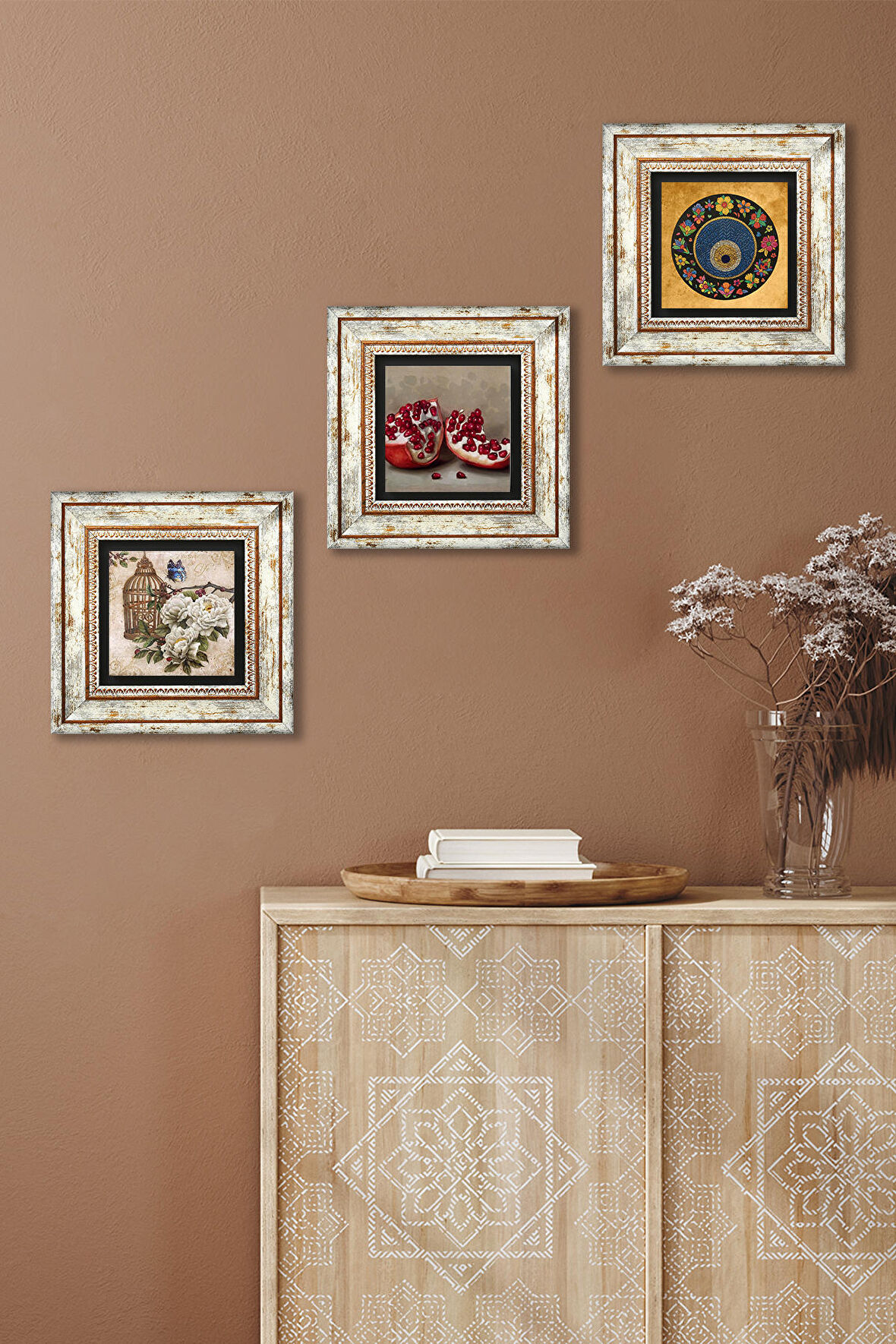 Nazar Boncuğu, Kelebekli Çiçek, Nar Taş Duvar Tablosu Çerçeveli Duvar Dekoru 3 Parça Tablo Seti Wall Art