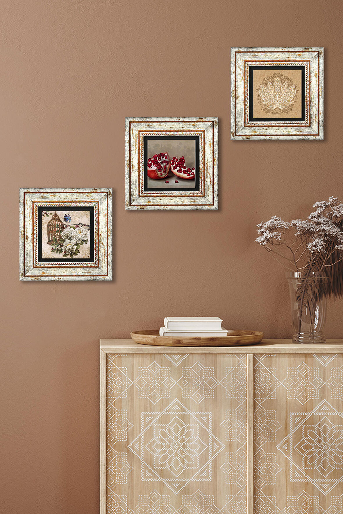Lotus Çiçeği, Kelebekli Çiçek, Nar Taş Duvar Tablosu Çerçeveli Duvar Dekoru 3 Parça Tablo Seti Wall Art