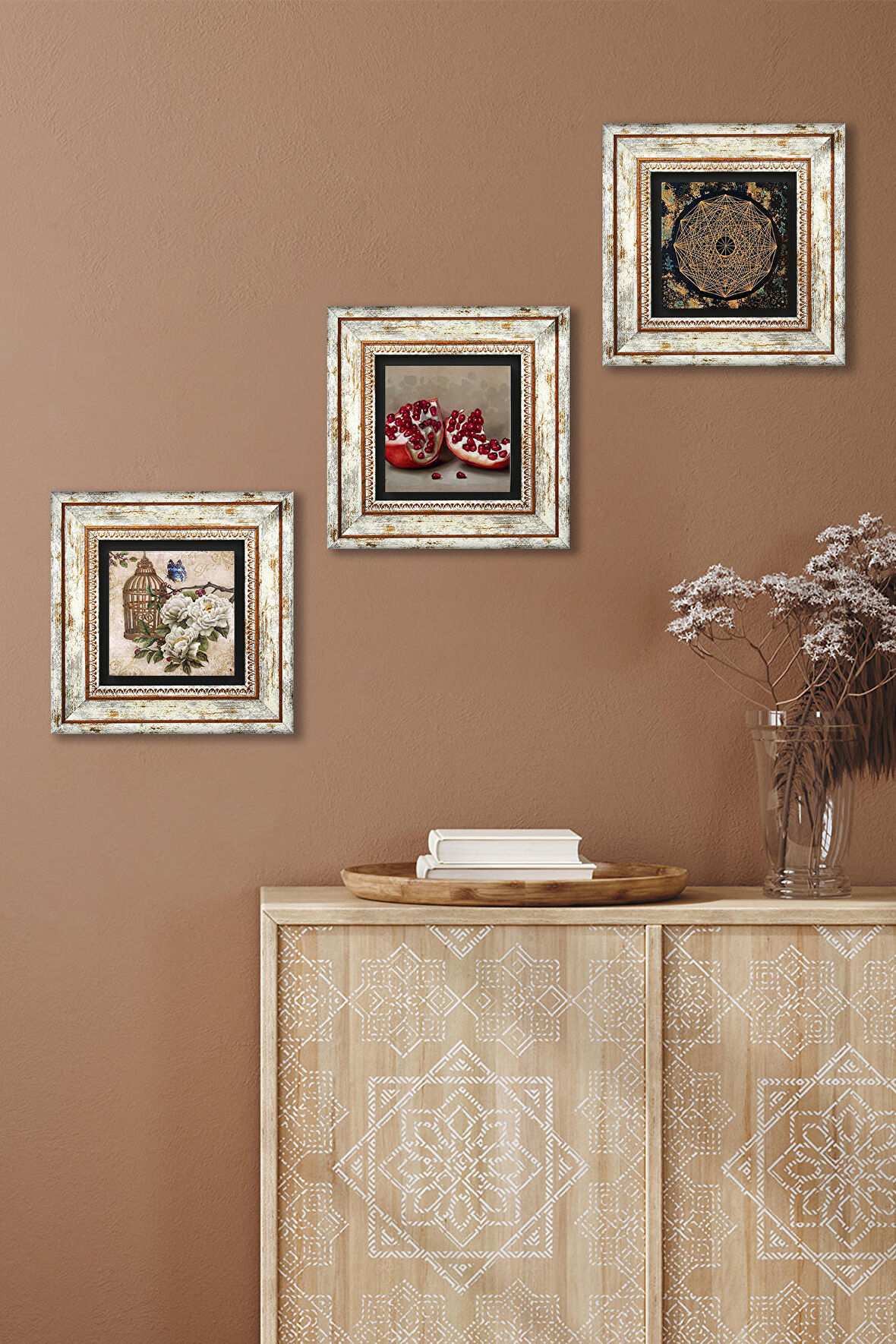 Sri Yantra, Kelebekli Çiçek, Nar Taş Duvar Tablosu Çerçeveli Duvar Dekoru 3 Parça Tablo Seti Wall Art