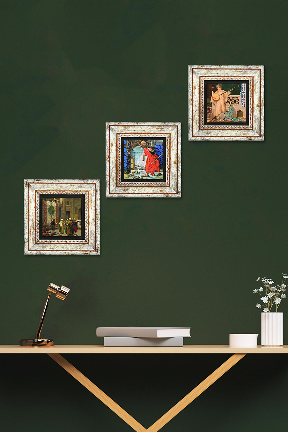 Kaplumbağa Terbiyecisi, İki Müzisyen Kız, Halı Tüccarı Taş Duvar Tablosu Çerçeveli Duvar Dekoru 3 Parça Tablo Seti Wall Art