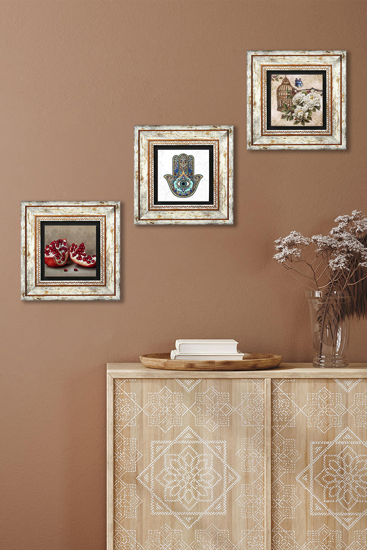 Kelebekli Çiçek, Nar, Fatma Ana Eli (Hamsa) Taş Duvar Tablosu Çerçeveli Duvar Dekoru 3 Parça Tablo Seti Wall Art