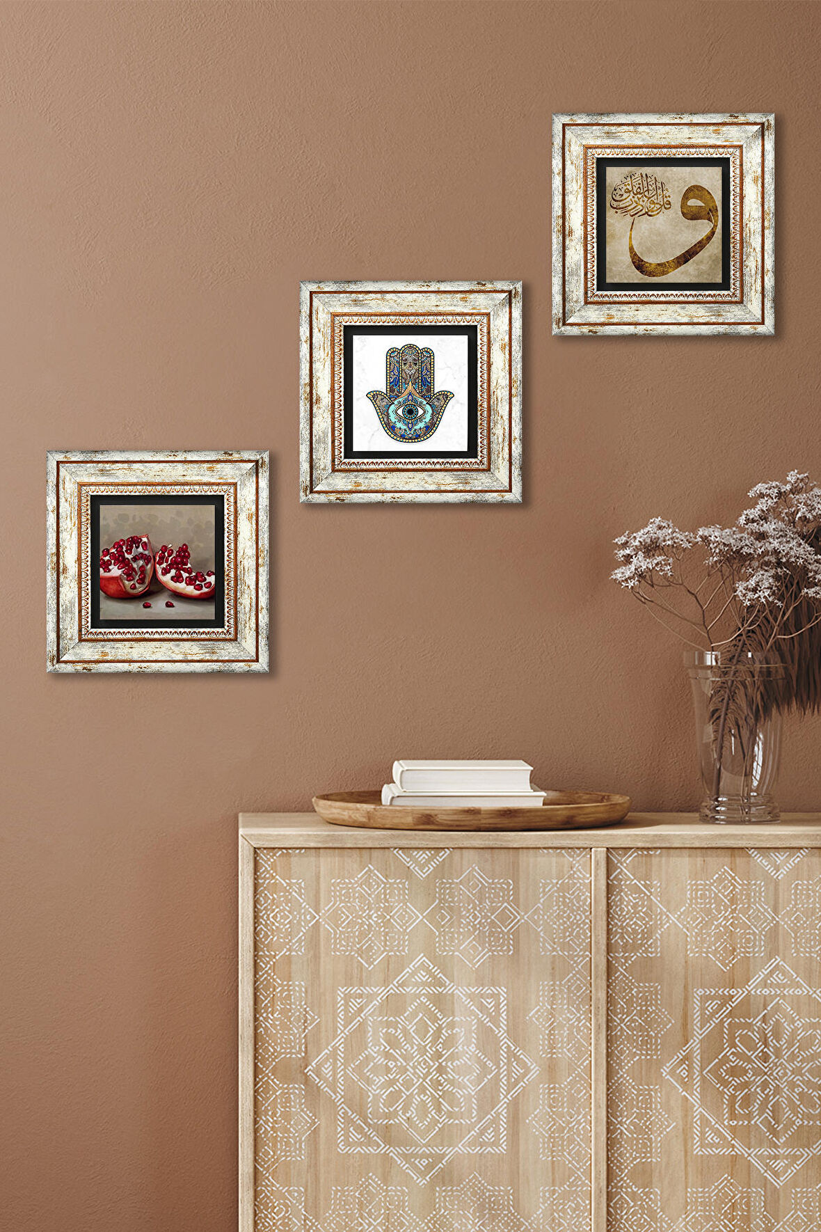 Vav, Nar, Fatma Ana Eli (Hamsa) Taş Duvar Tablosu Çerçeveli Duvar Dekoru 3 Parça Tablo Seti Wall Art