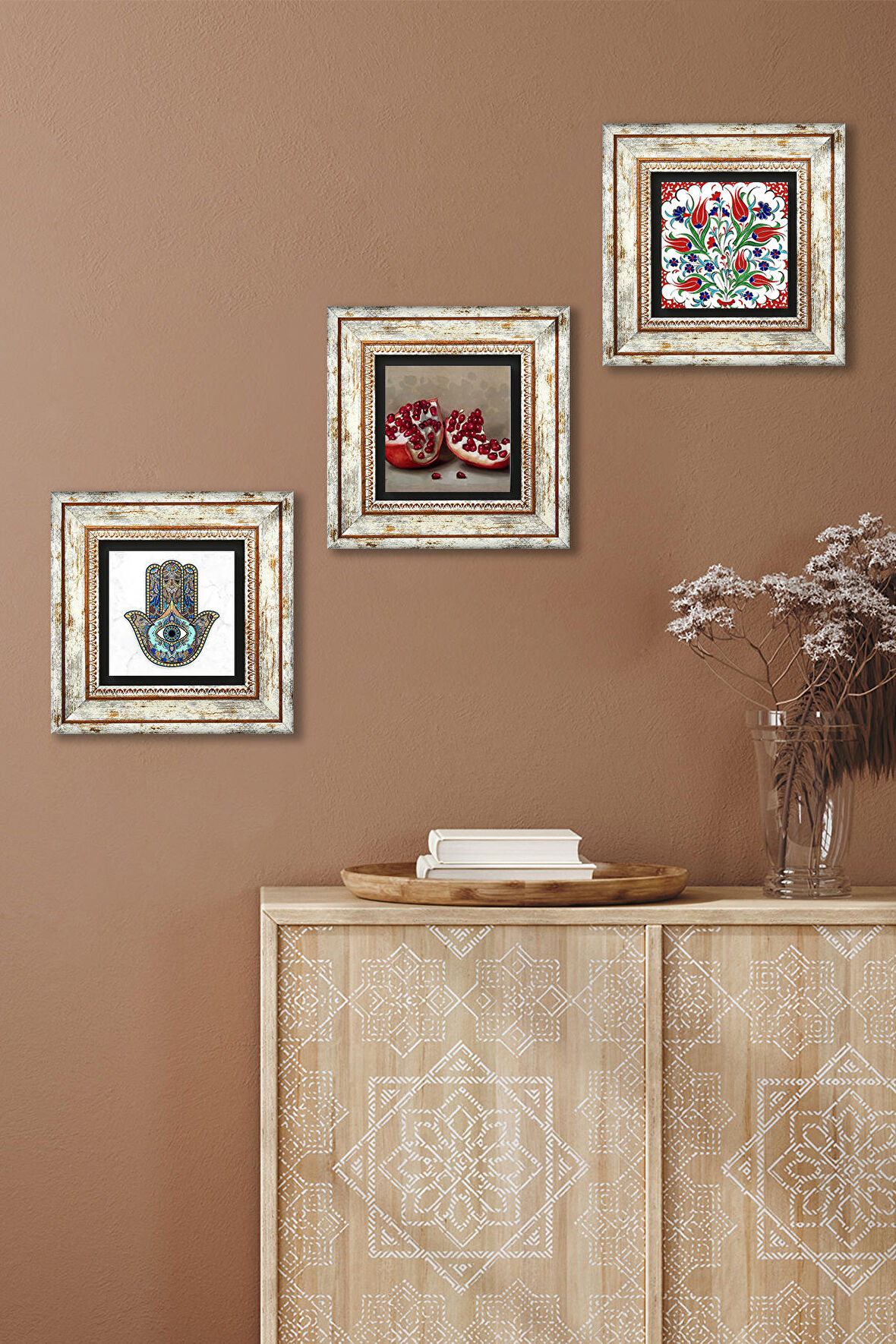Çini Sanatı Lale, Nar, Fatma Ana Eli (Hamsa) Taş Duvar Tablosu Çerçeveli Duvar Dekoru 3 Parça Tablo Seti Wall Art