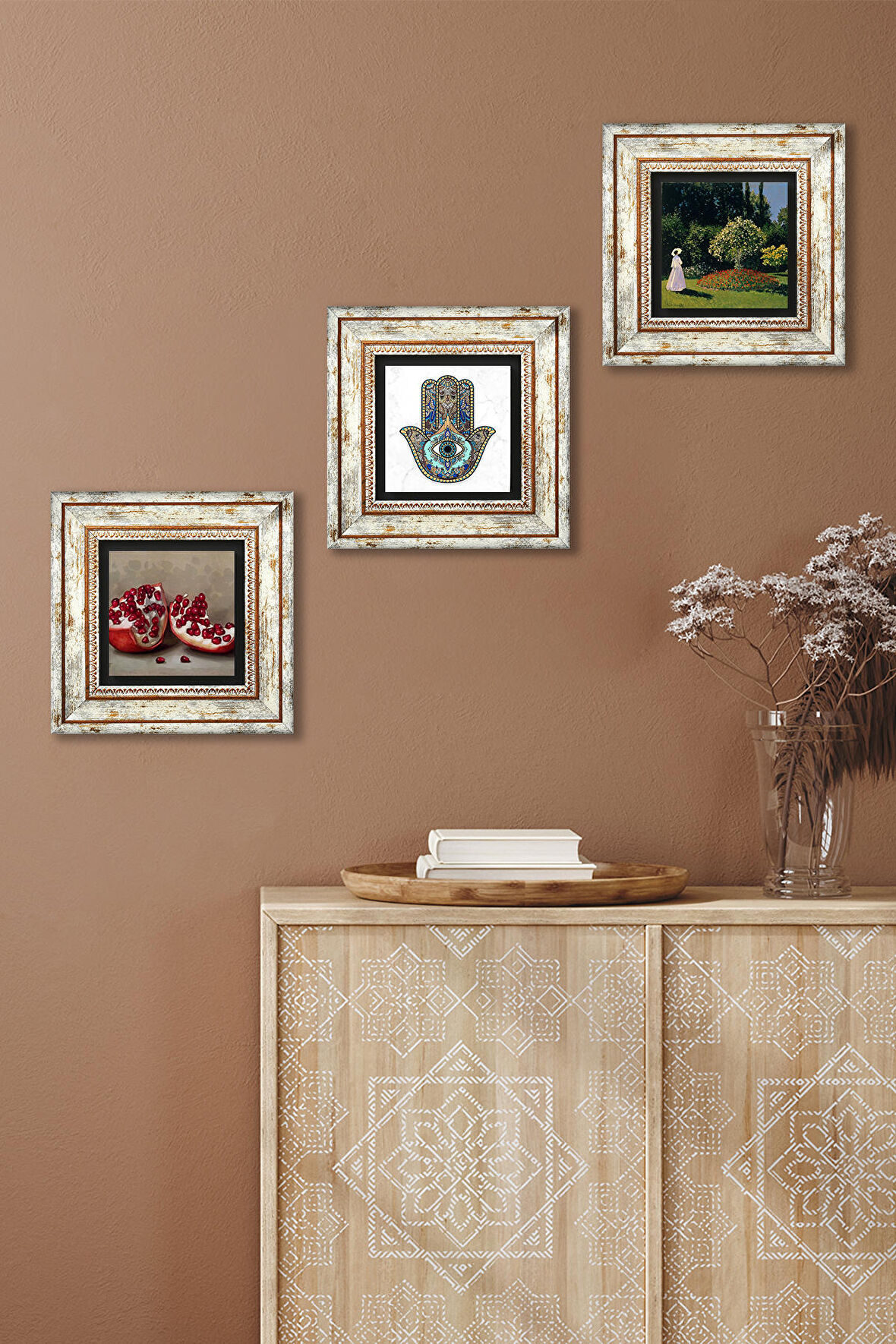 Claude Monet Bahçedeki Kadın, Nar, Fatma Ana Eli (Hamsa) Taş Duvar Tablosu Çerçeveli Duvar Dekoru 3 Parça Tablo Seti Wall Art