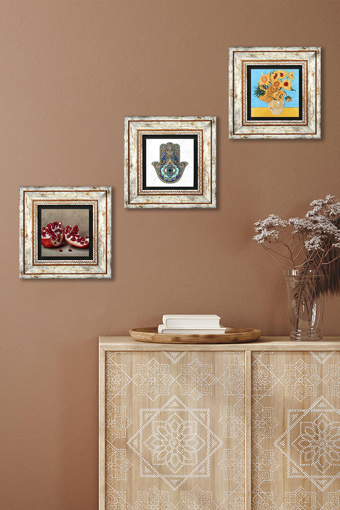 Van Gogh On İki Ayçiçekli Vazo, Nar, Fatma Ana Eli (Hamsa) Taş Duvar Tablosu Çerçeveli Duvar Dekoru 3 Parça Tablo Seti Wall Art