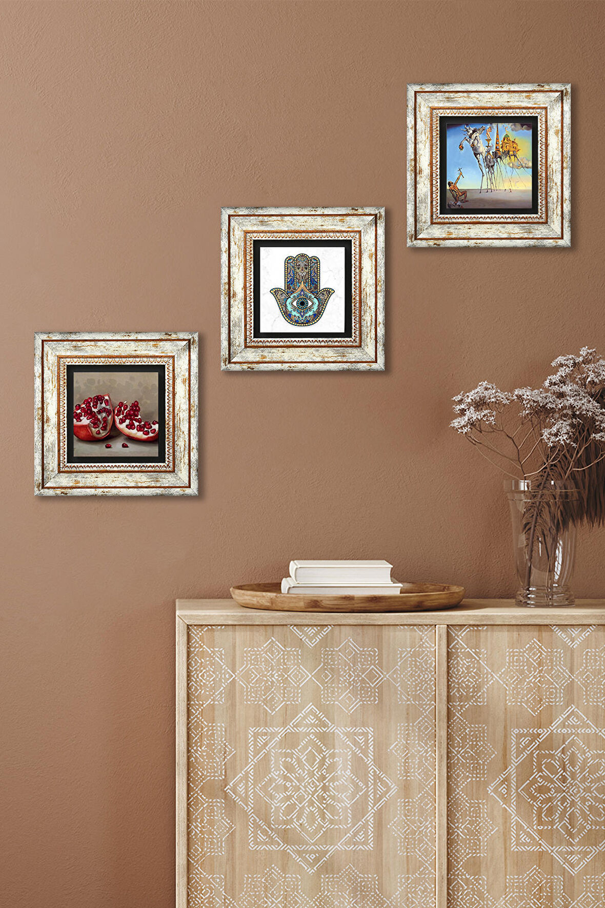 Salvador Dalí, Nar, Fatma Ana Eli (Hamsa) Taş Duvar Tablosu Çerçeveli Duvar Dekoru 3 Parça Tablo Seti Wall Art