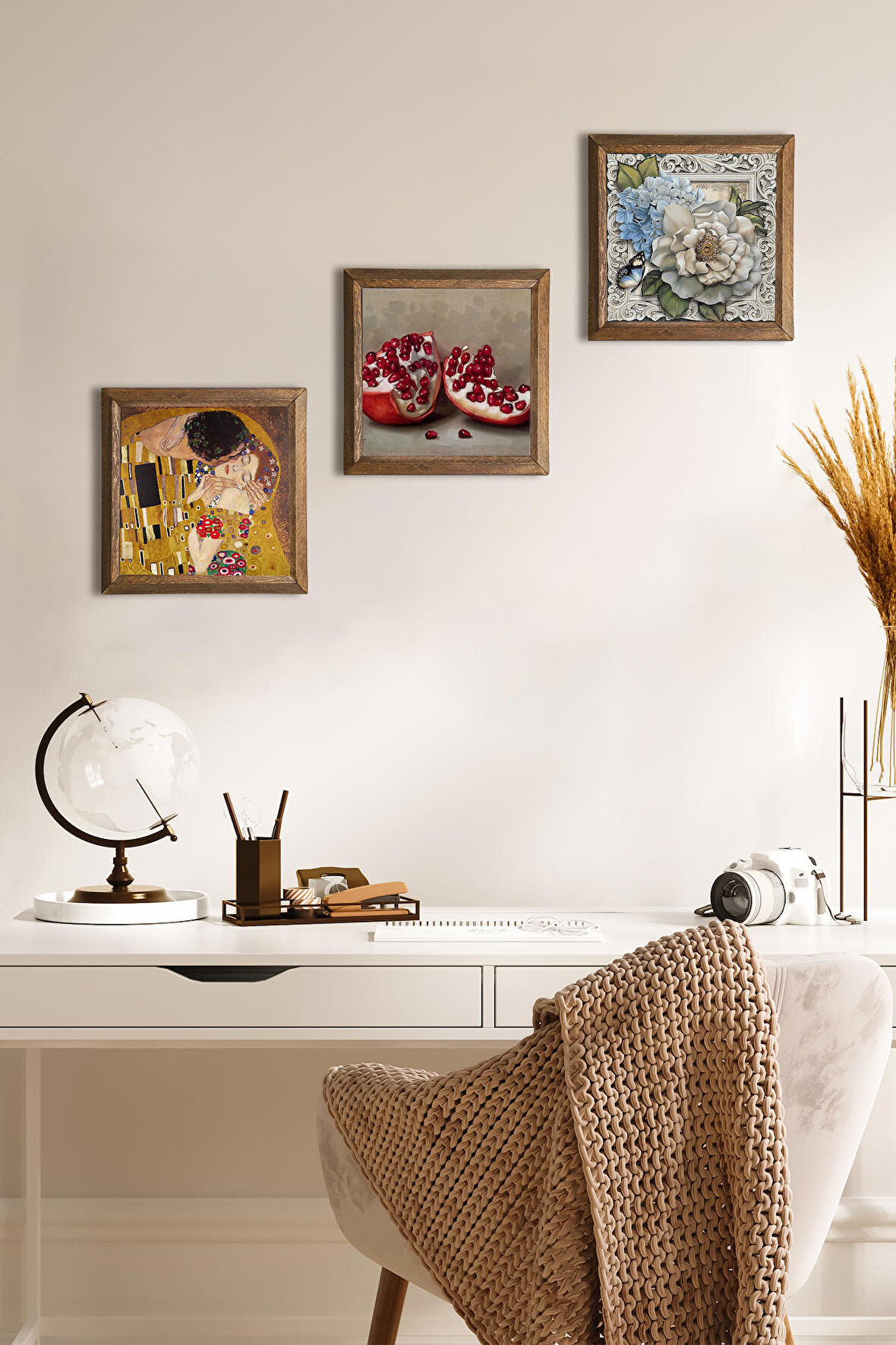 Gustav Klimt Öpücük, Kelebekli Çiçek, Nar Taş Duvar Tablosu Ahşap Çerçeveli Duvar Dekoru 3 Parça Tablo Seti Wall Art