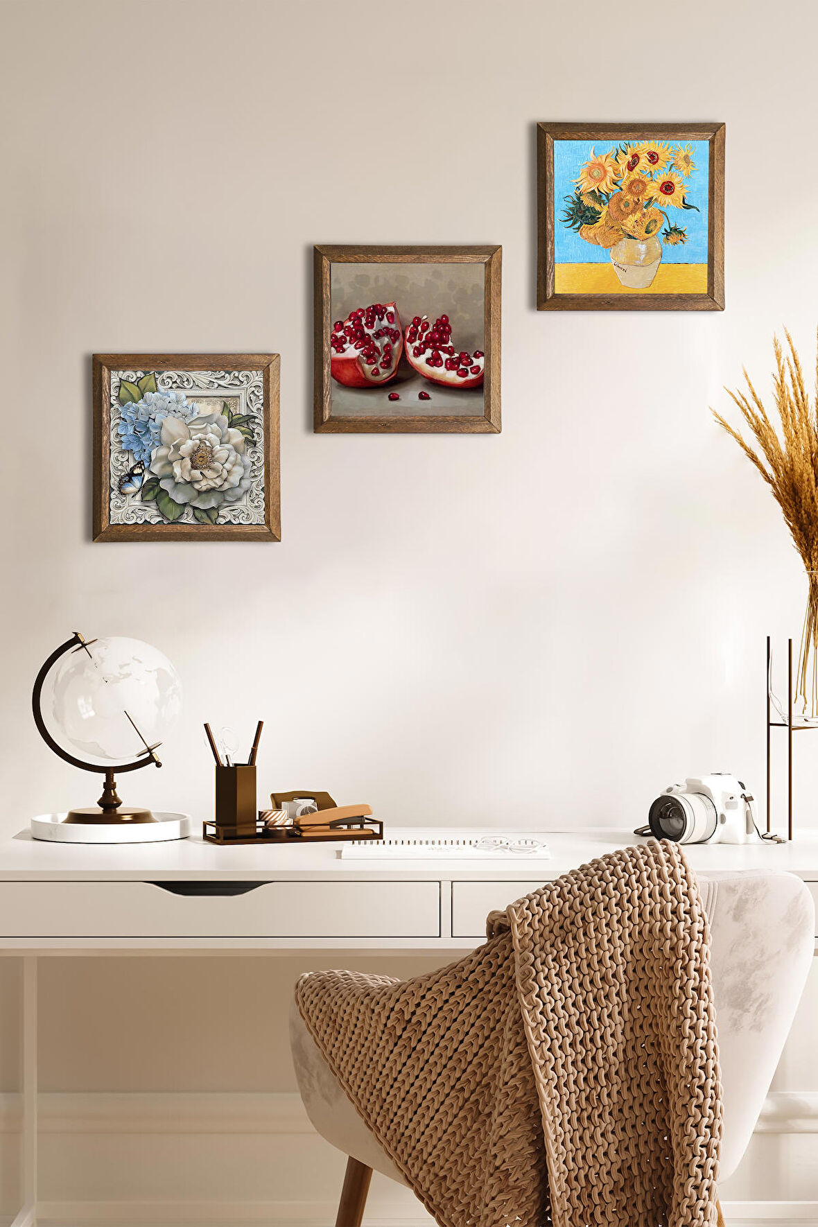 Van Gogh On İki Ayçiçekli Vazo, Kelebekli Çiçek, Nar Taş Duvar Tablosu Ahşap Çerçeveli Duvar Dekoru 3 Parça Tablo Seti Wall Art