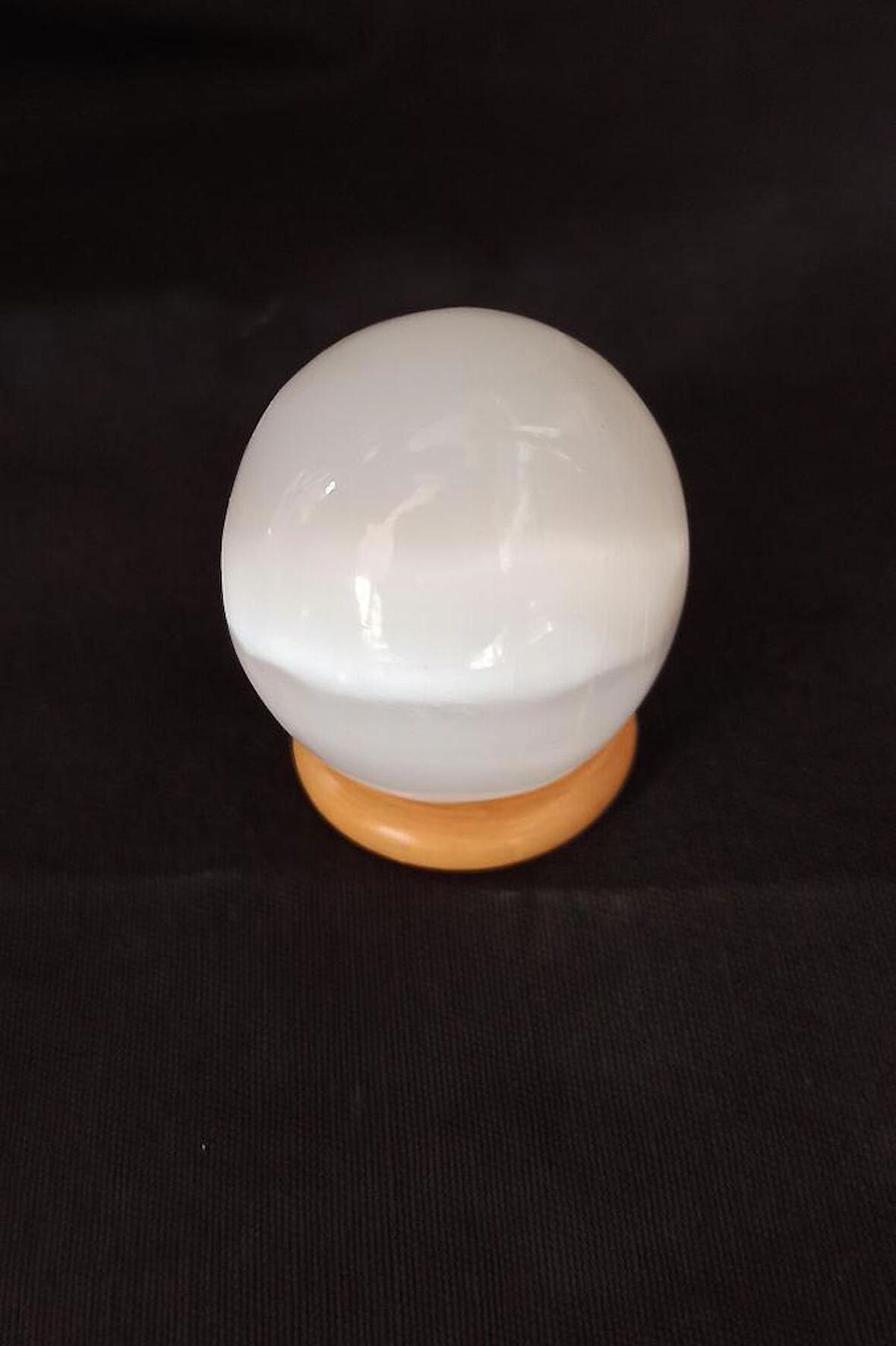 Küre Beyaz Selenit 4 Cm.