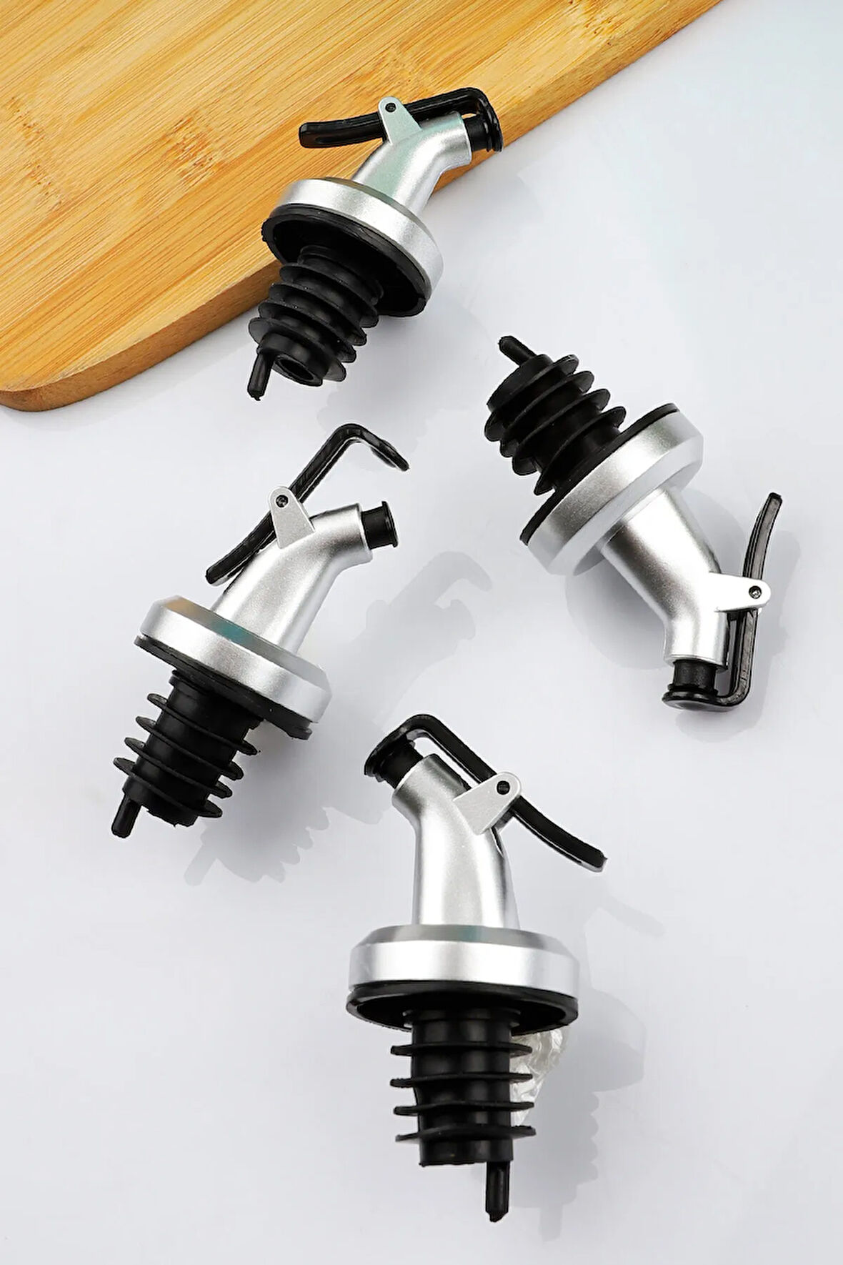 4 Adet Şişe Ucu Sızdırmaz Kilit Sistemli Damlatmaz Yağ Şişe Tıpası