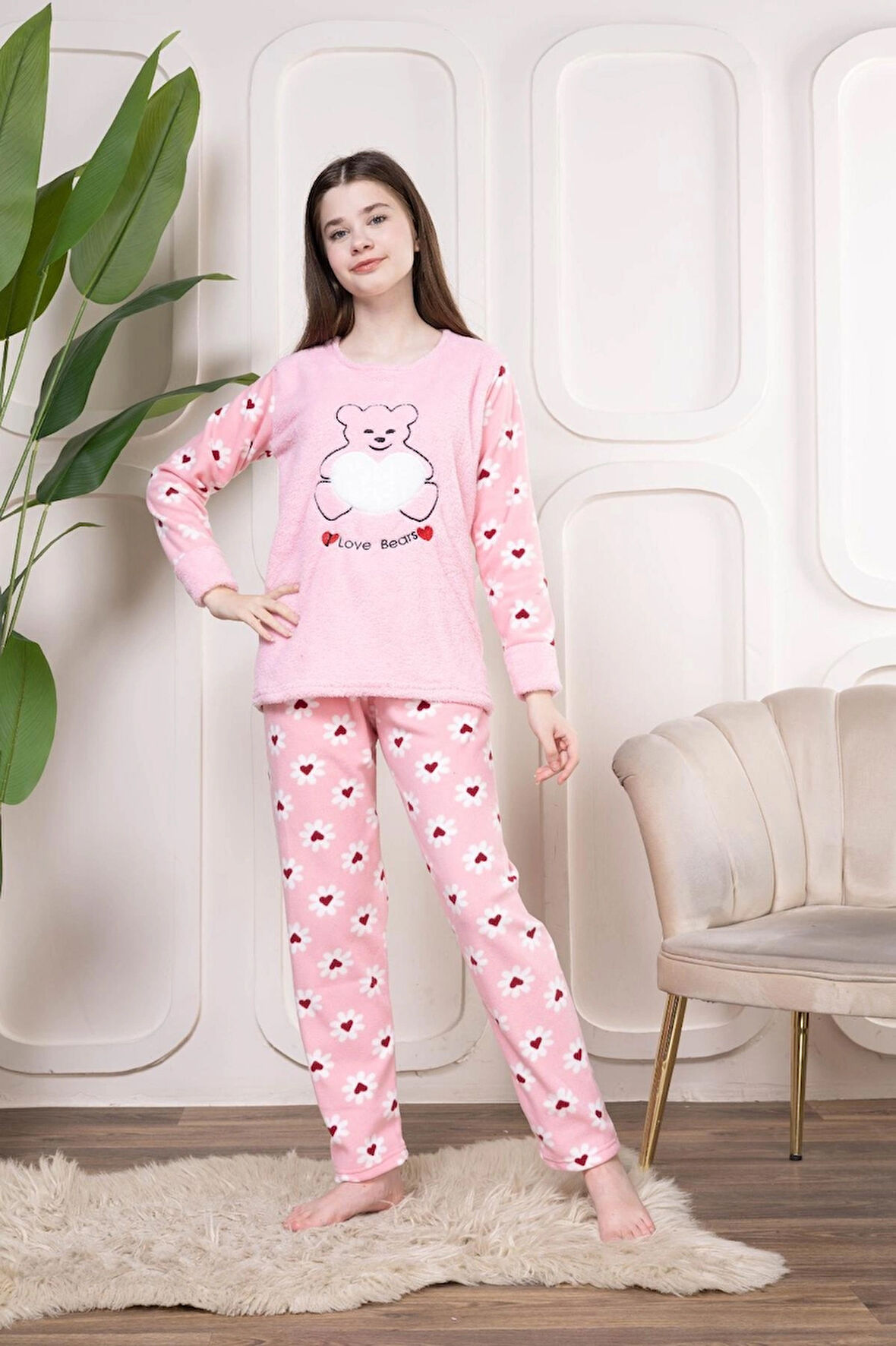 Kız Çocuk Figürlü Peluş Polar Pijama Takımı