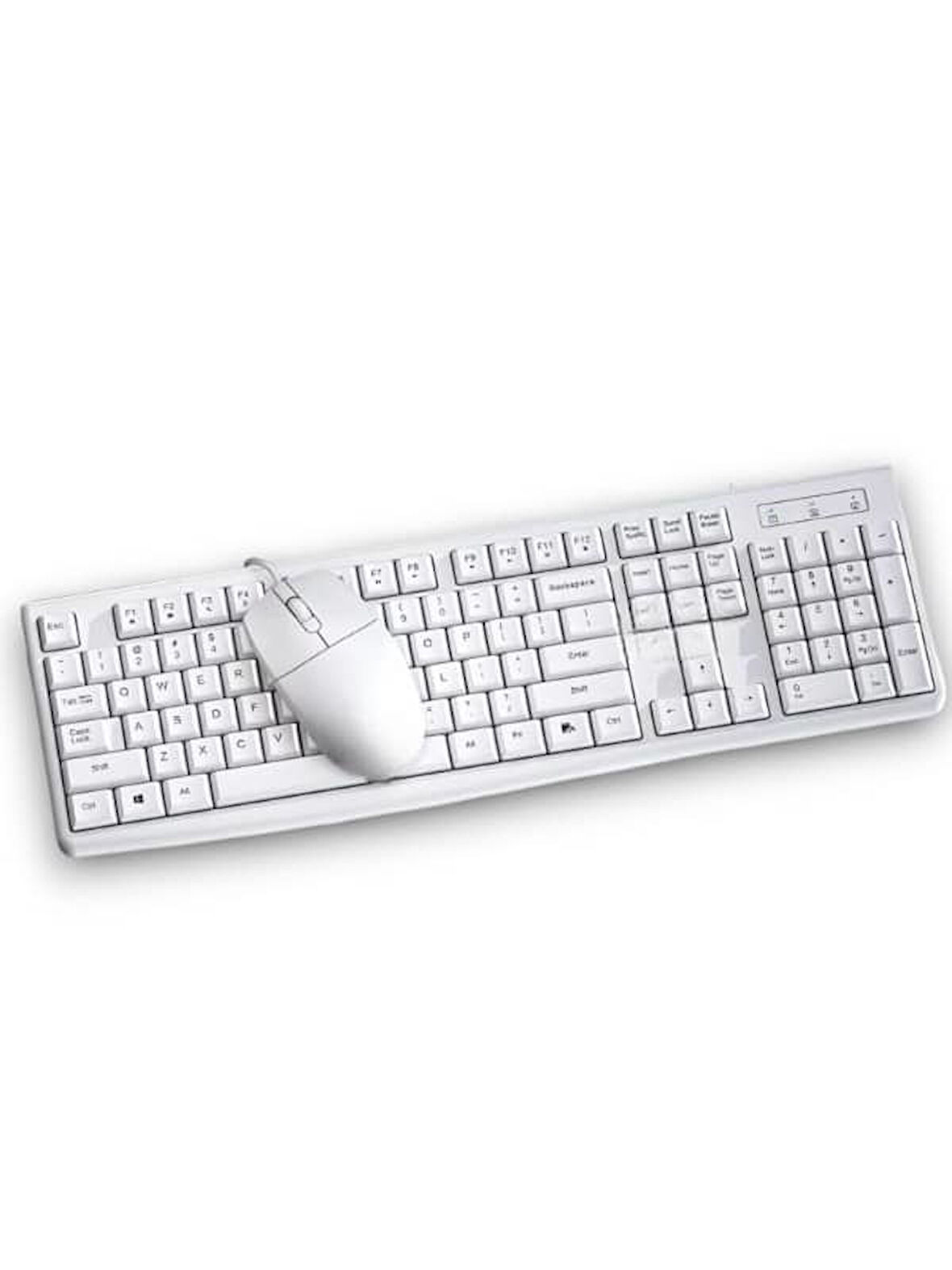 Kablosuz özgürlük PG 8040 klavye ve mouse ile elinizin altında