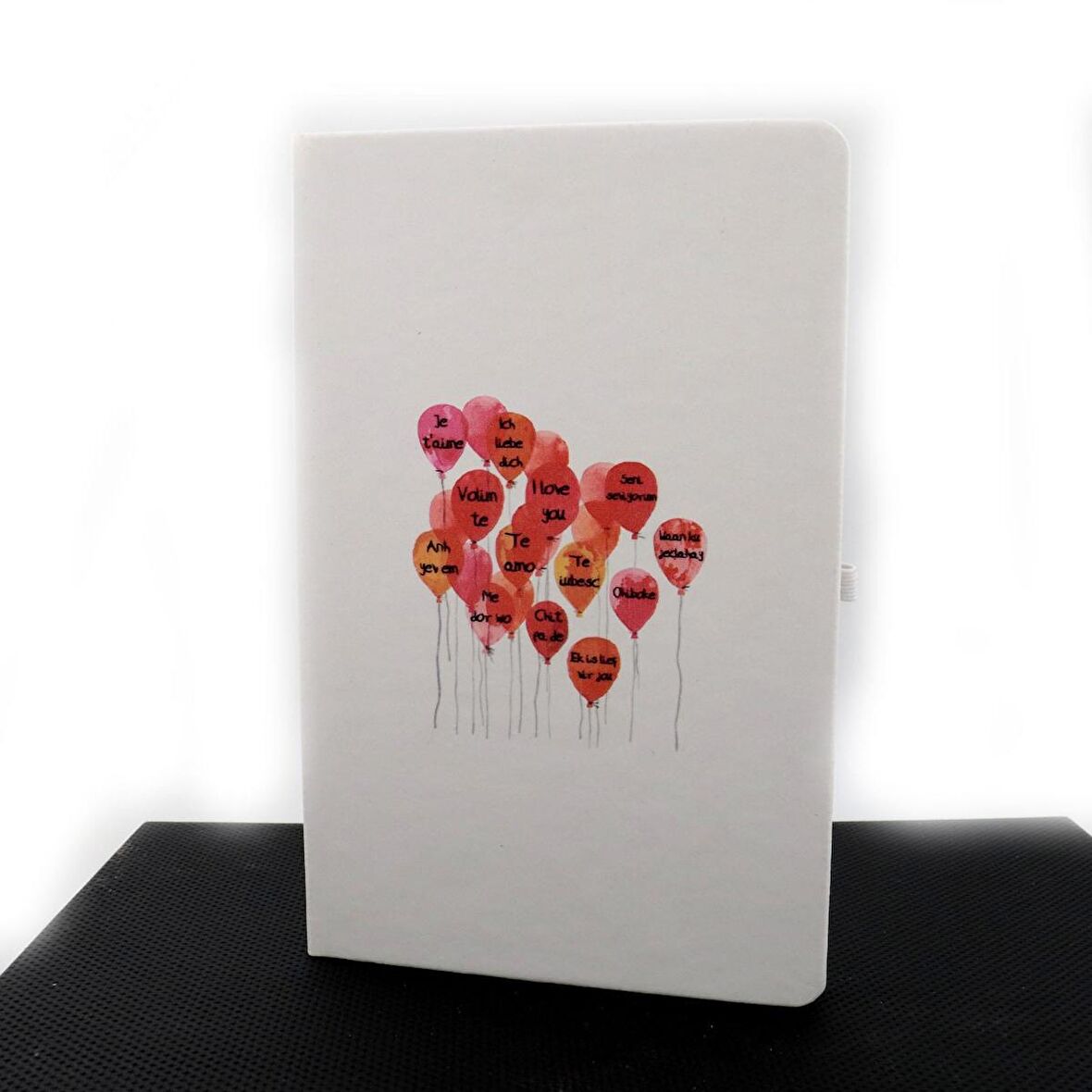 İsme Kişiye Özel Termo Deri Mutlu Çift Desenli Lastikli Defter